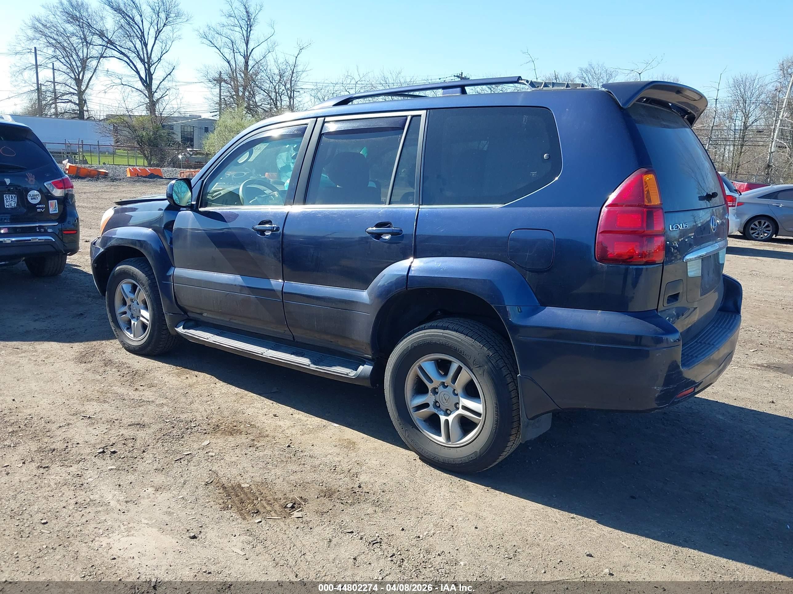 LEXUS GX image 3