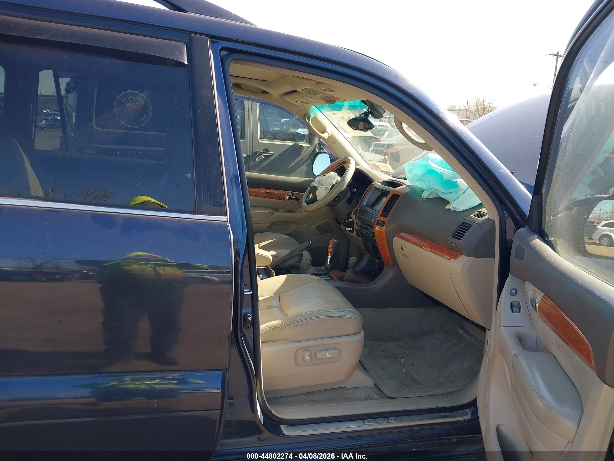 LEXUS GX image 5