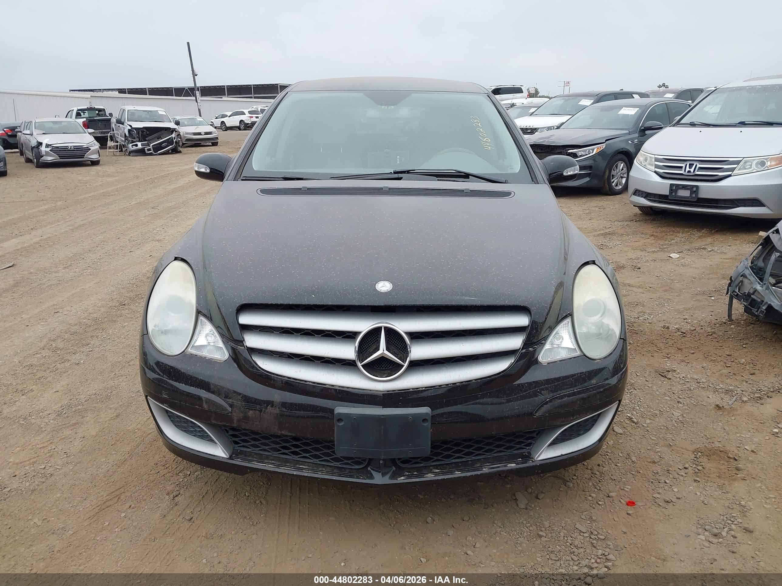 MERCEDES-BENZ R image 6