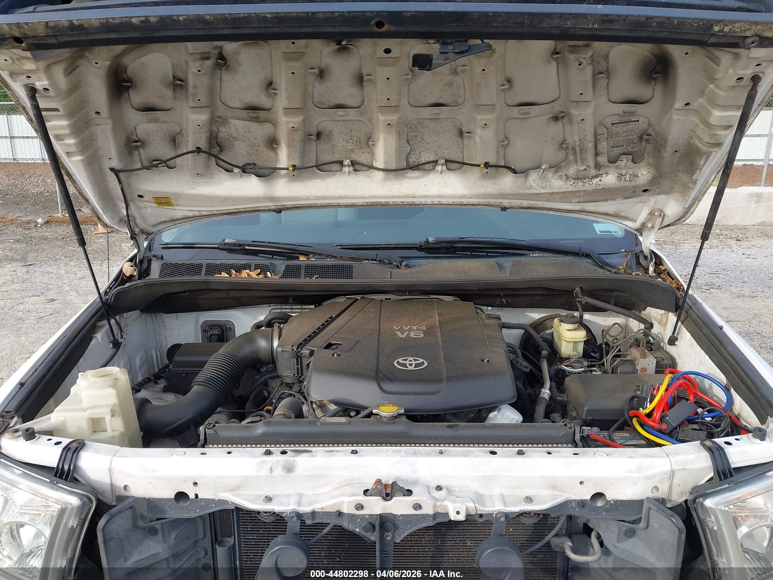 TOYOTA TUNDRA image 10