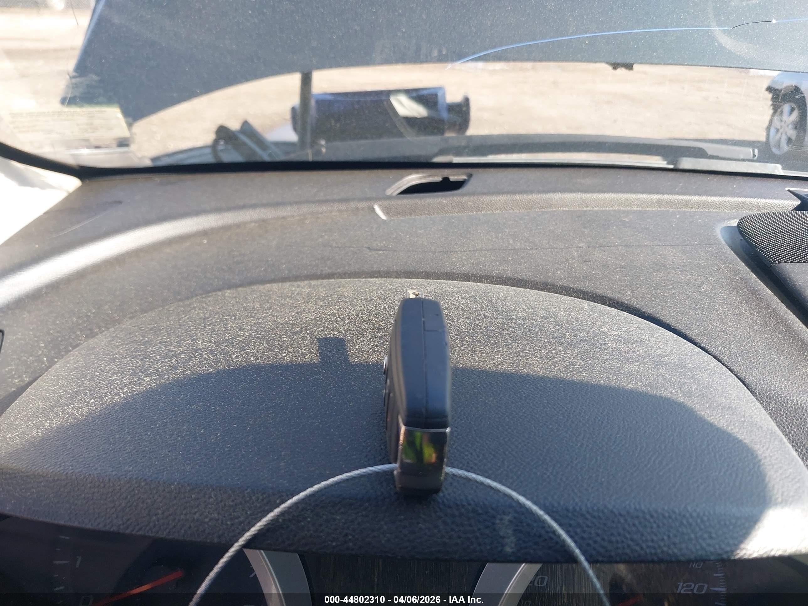 CHEVROLET EQUINOX image 11