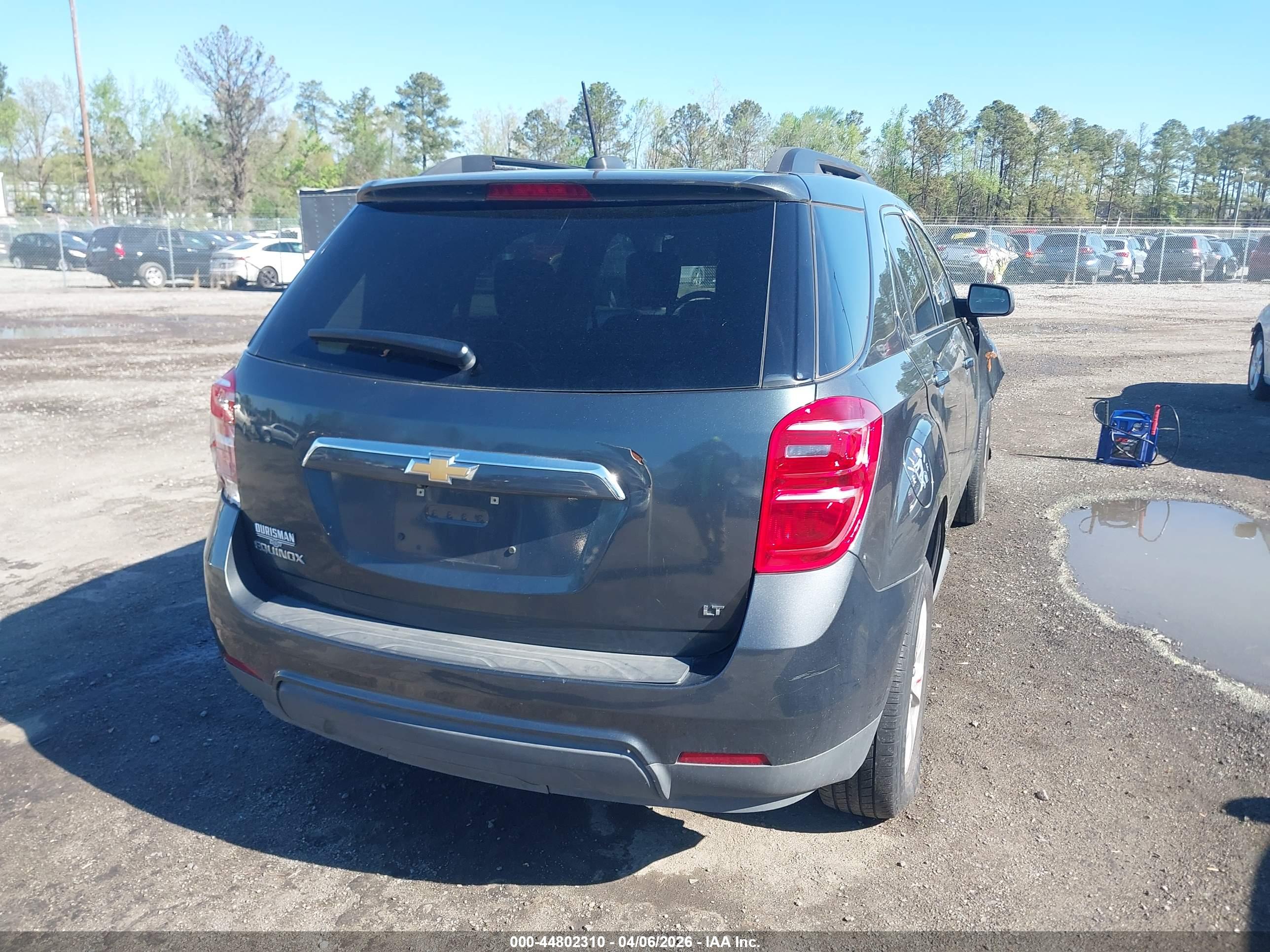 CHEVROLET EQUINOX image 4