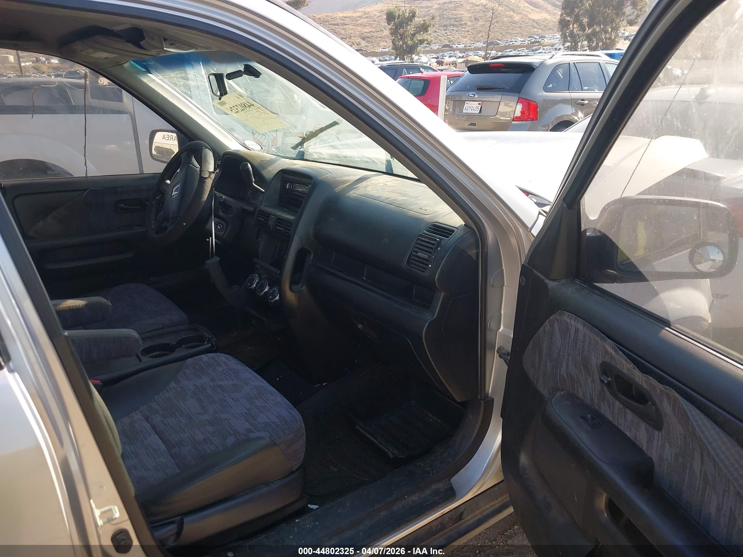 HONDA CR-V image 5