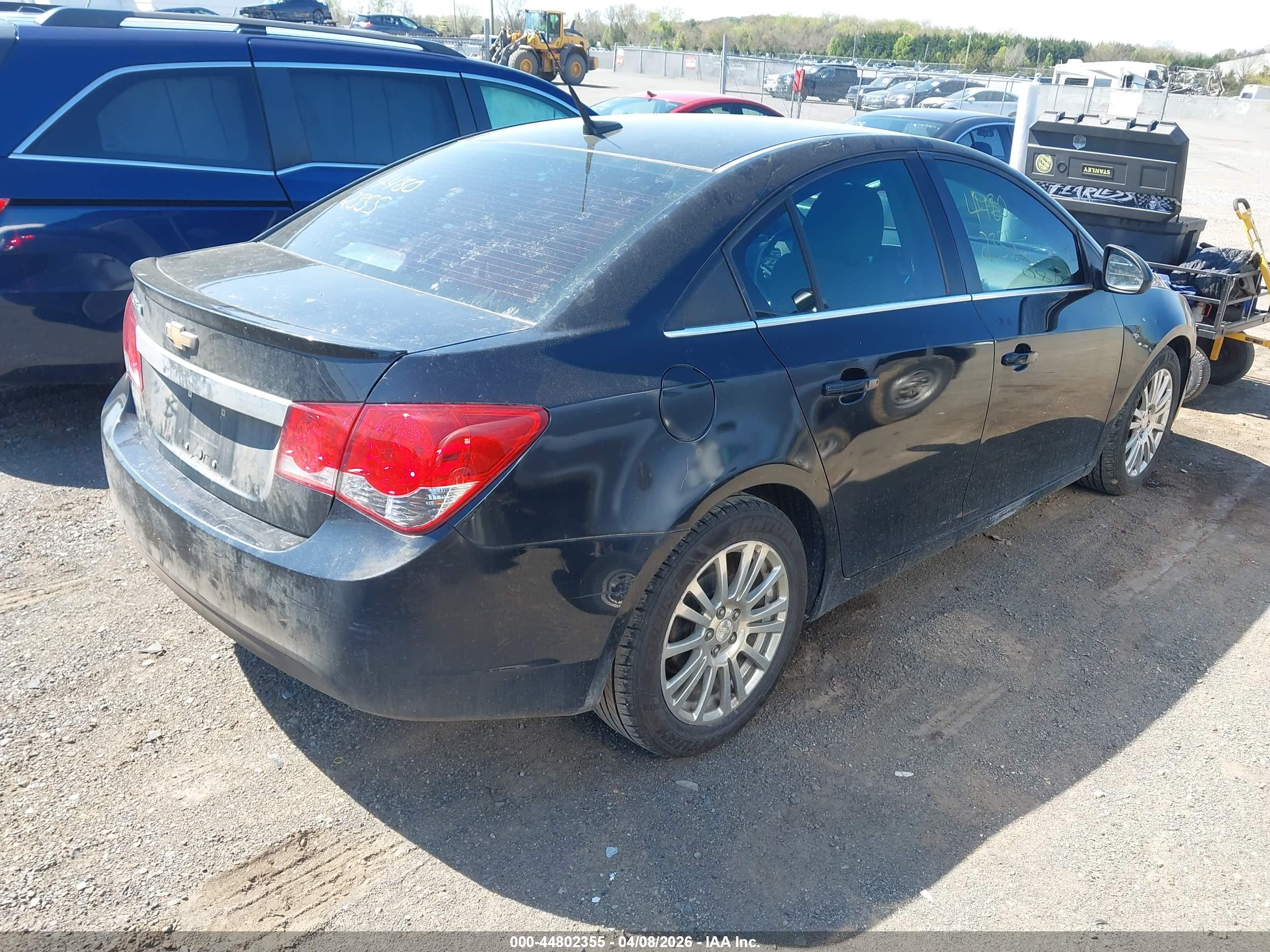 CHEVROLET CRUZE image 4