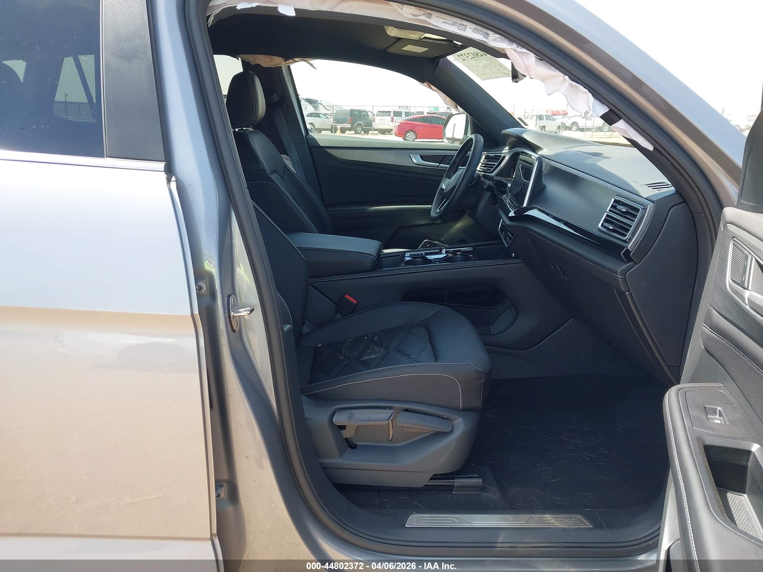 VOLKSWAGEN ATLAS image 5