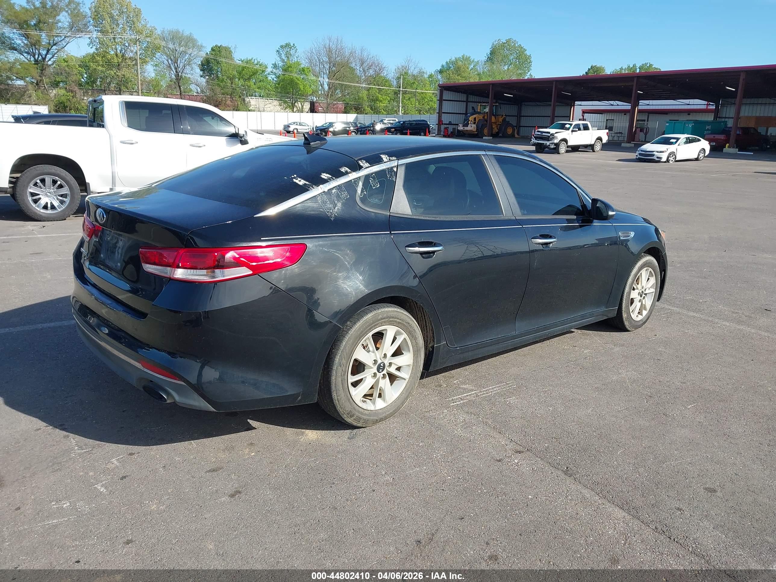 KIA OPTIMA image 4