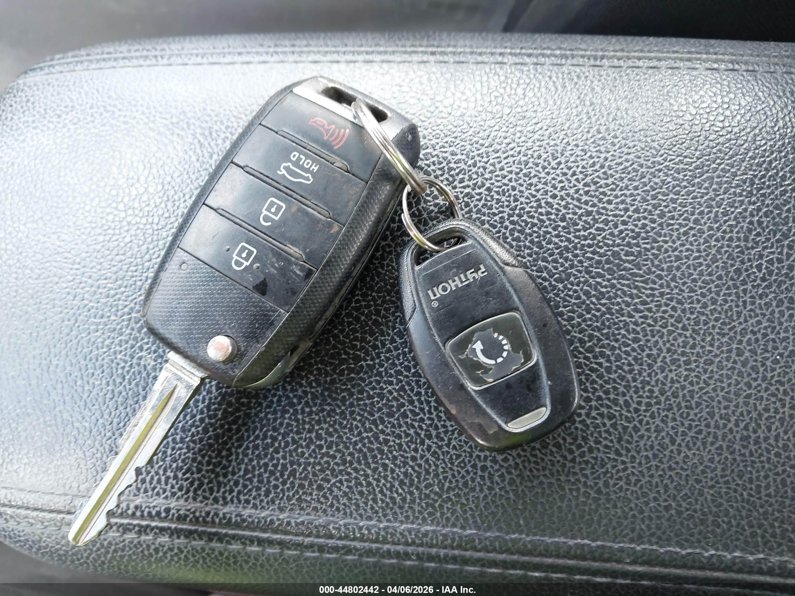 KIA FORTE image 11