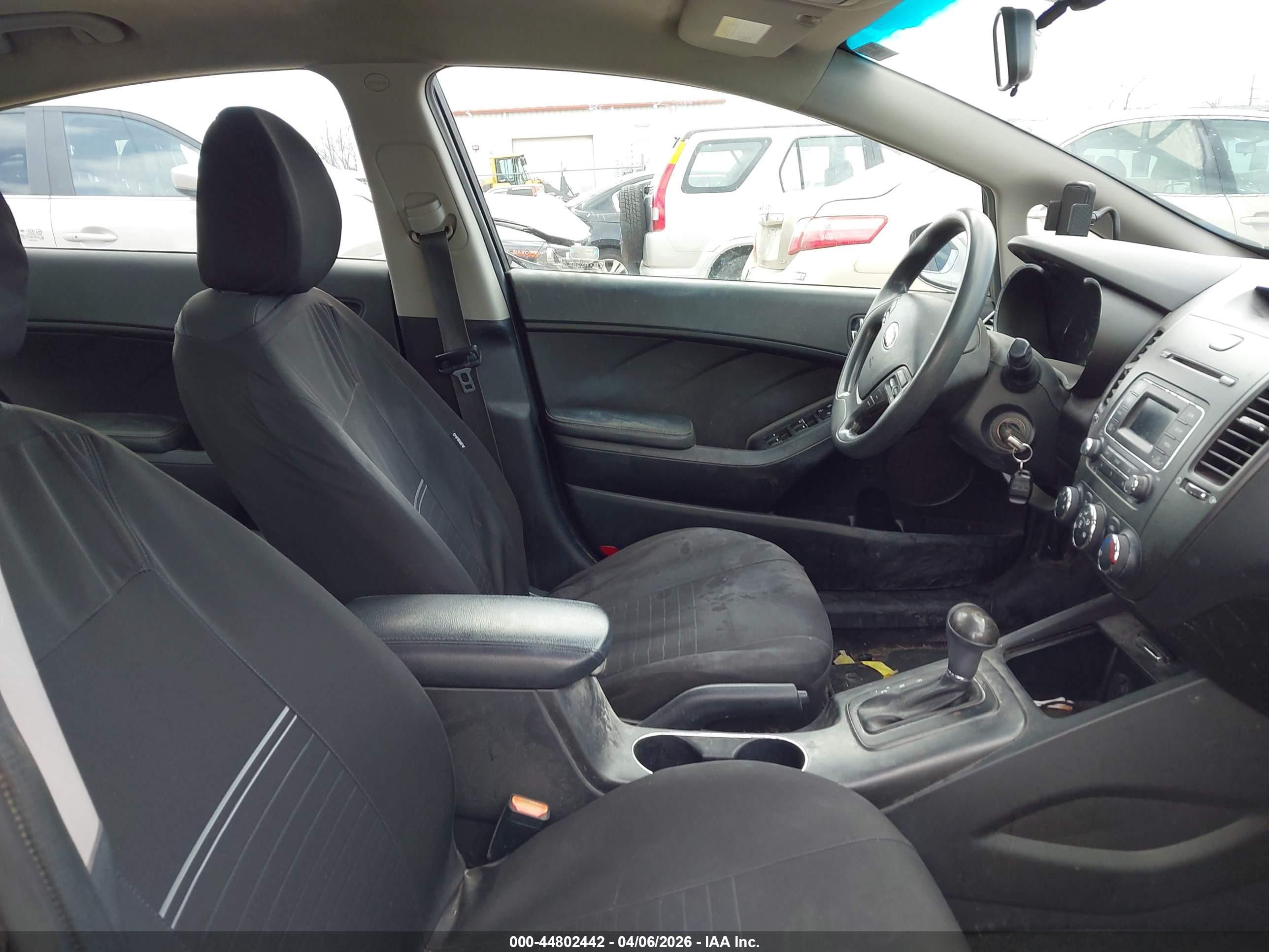 KIA FORTE image 5