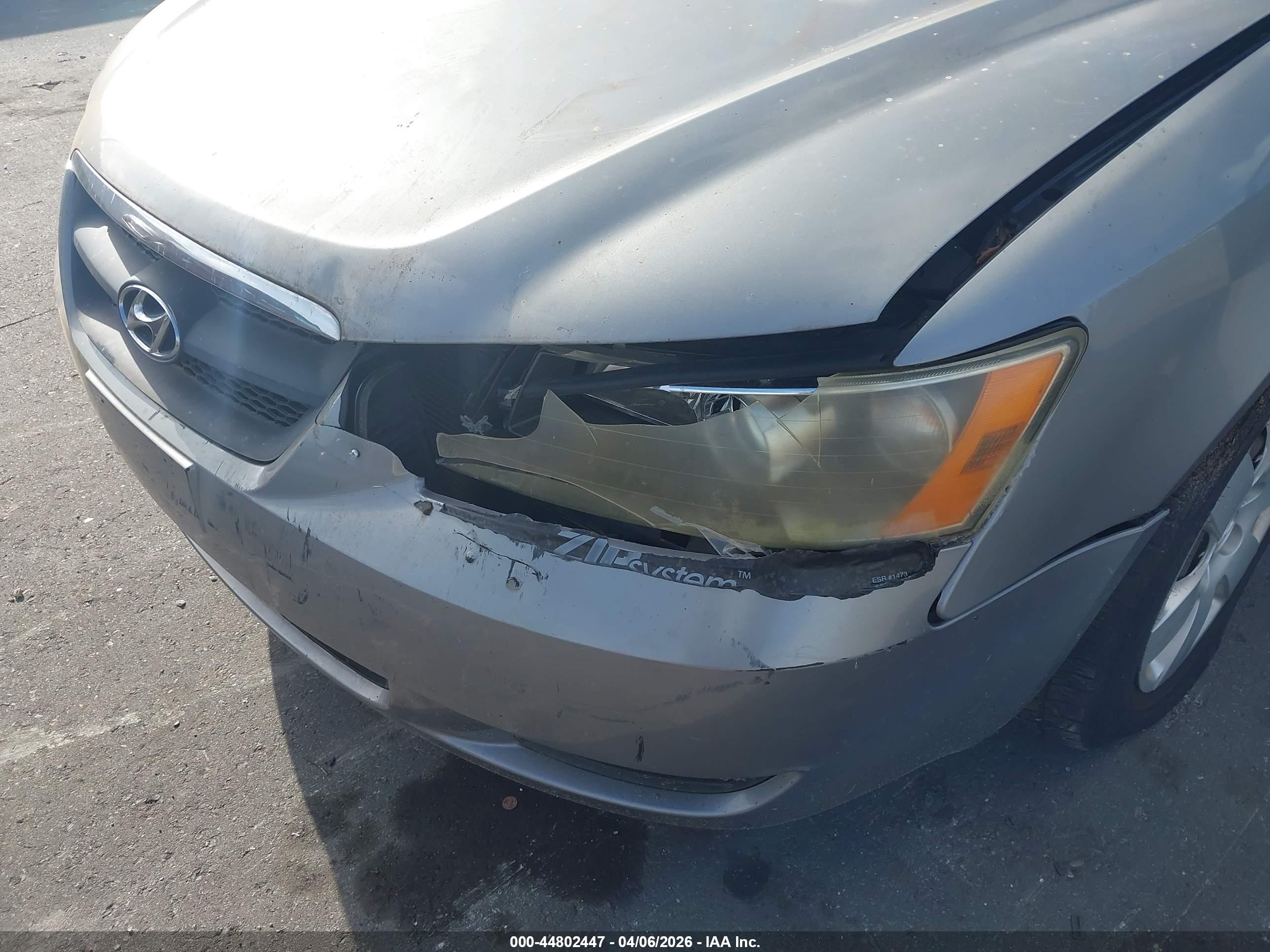 HYUNDAI SONATA image 6