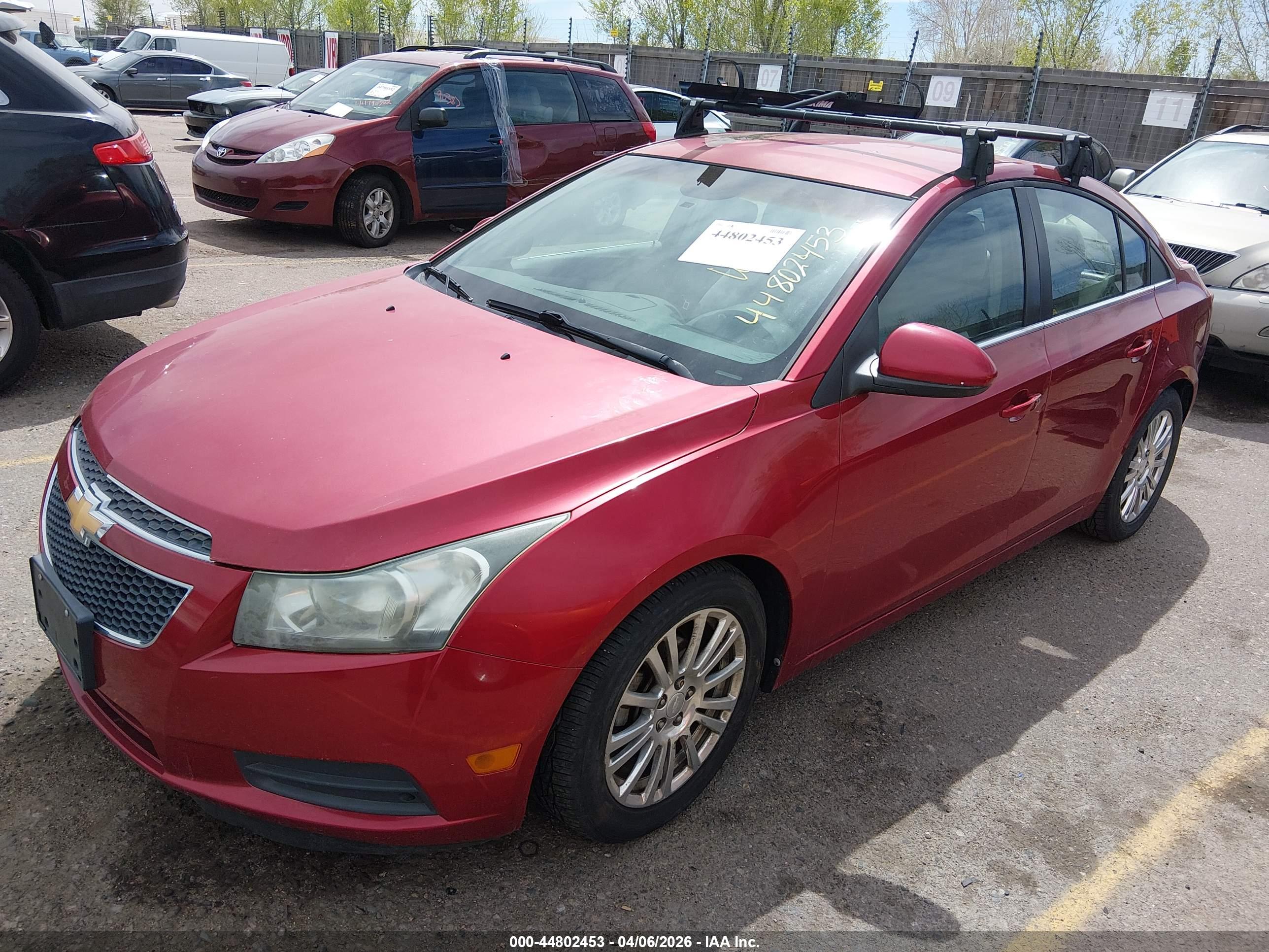 CHEVROLET CRUZE image 2