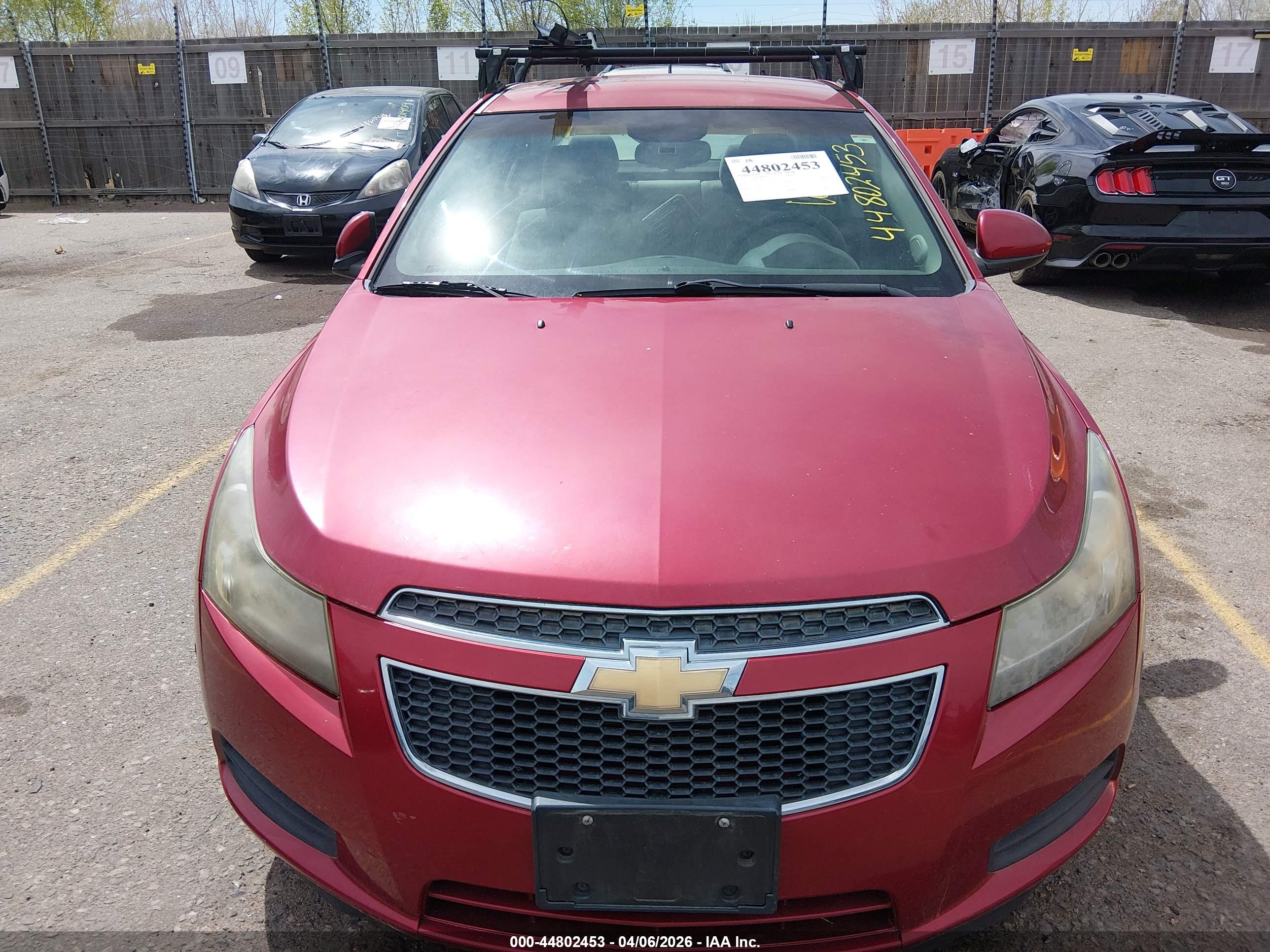 CHEVROLET CRUZE image 6