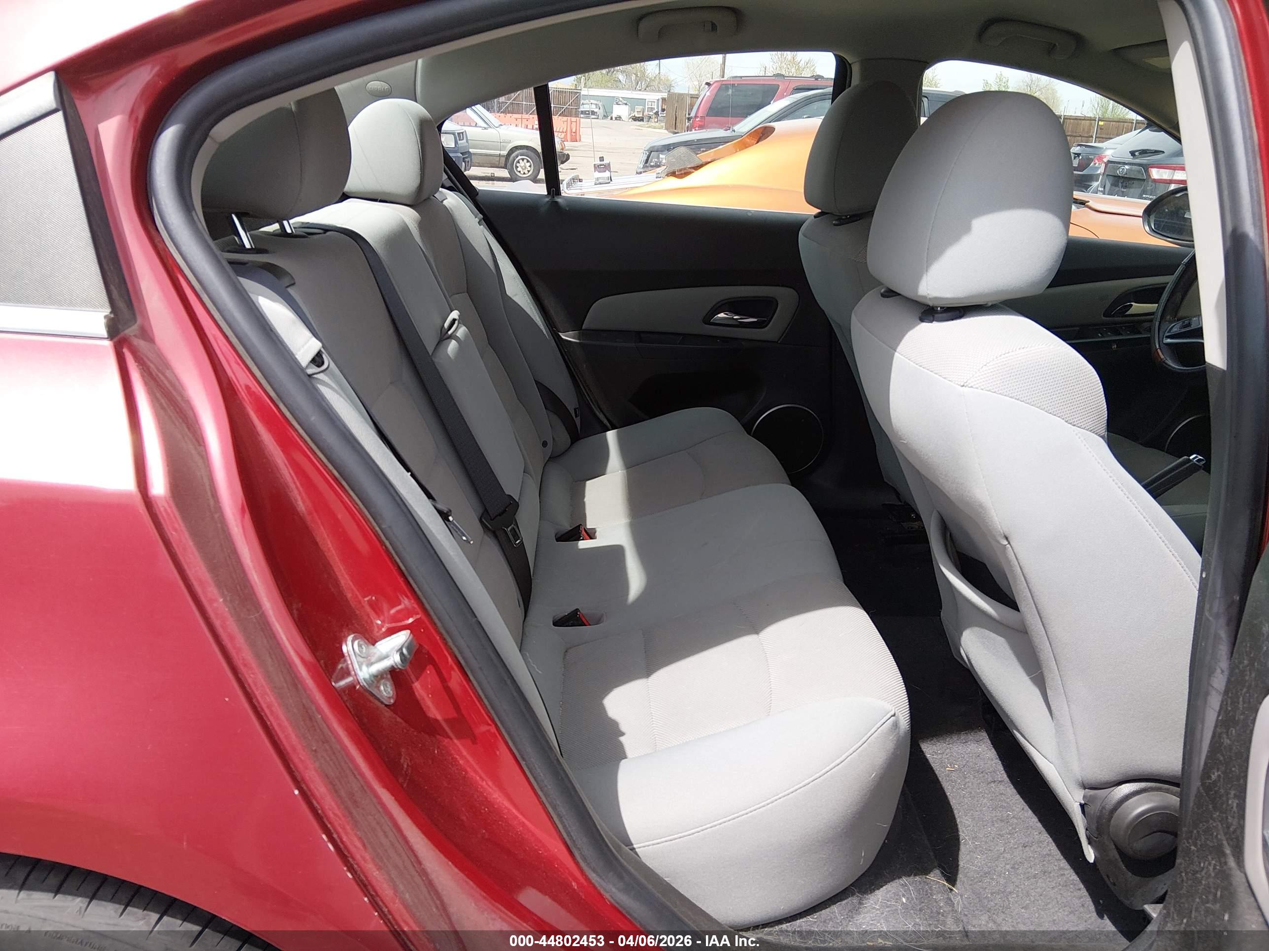 CHEVROLET CRUZE image 8