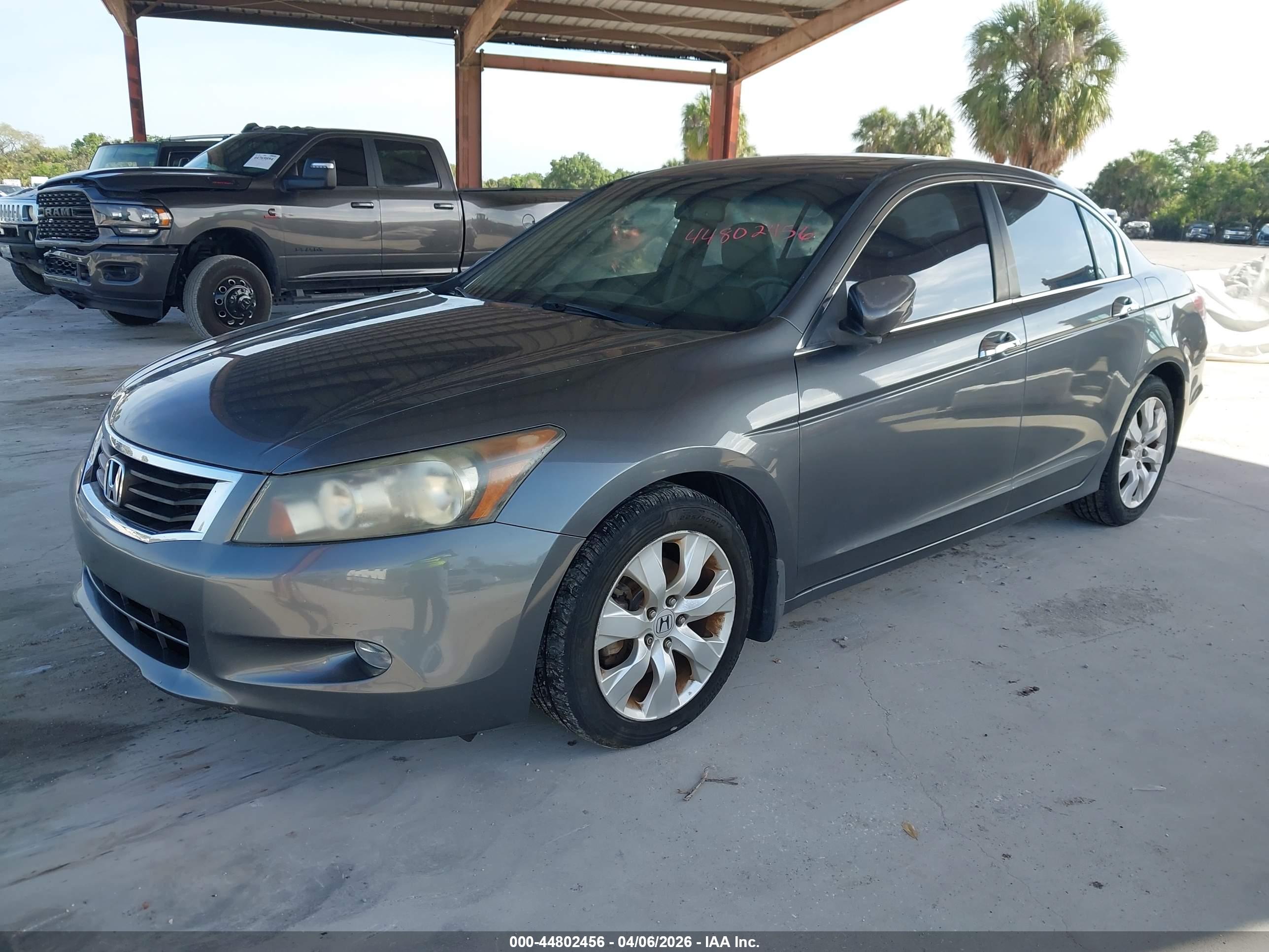 HONDA ACCORD image 2