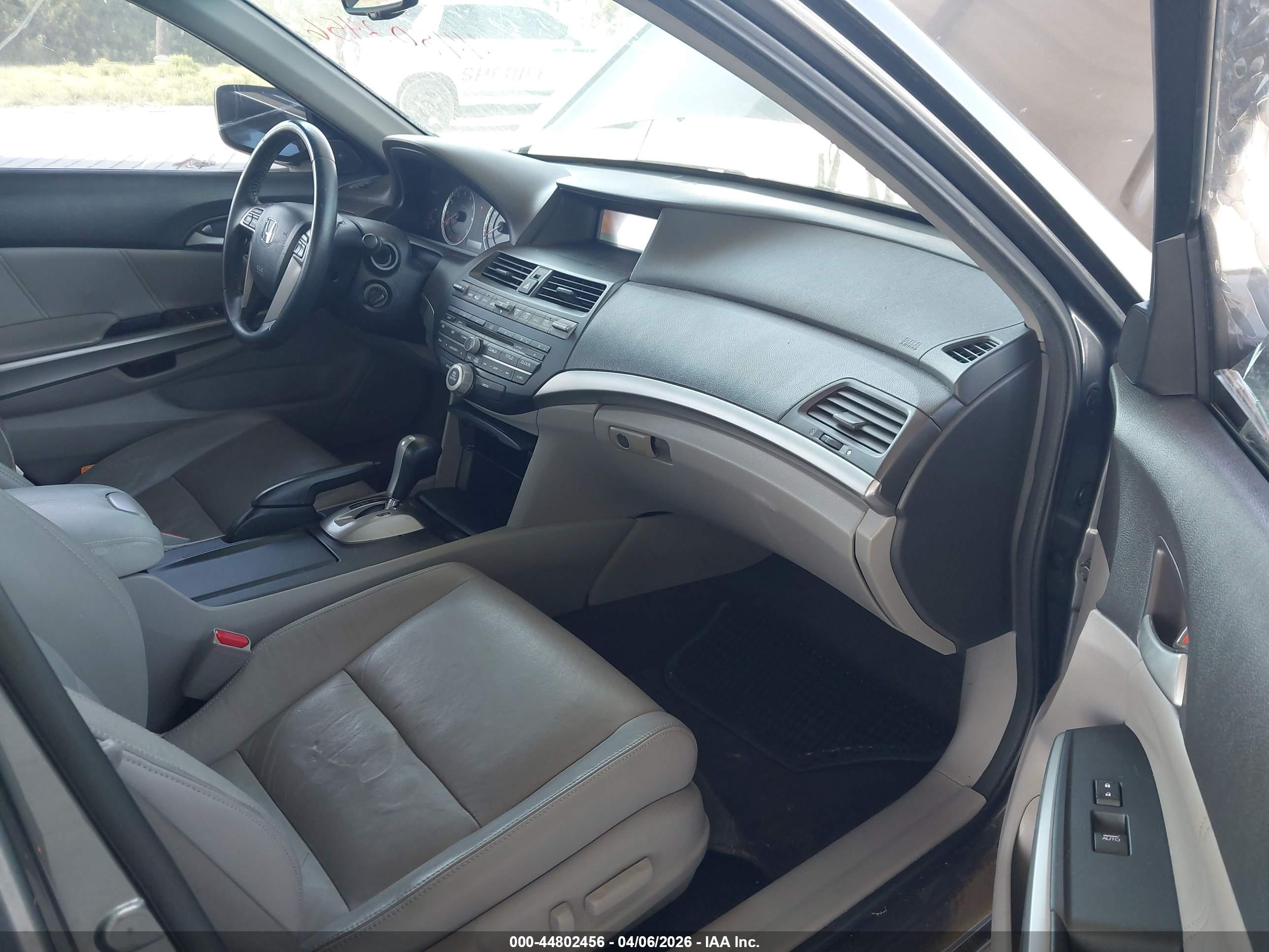 HONDA ACCORD image 5