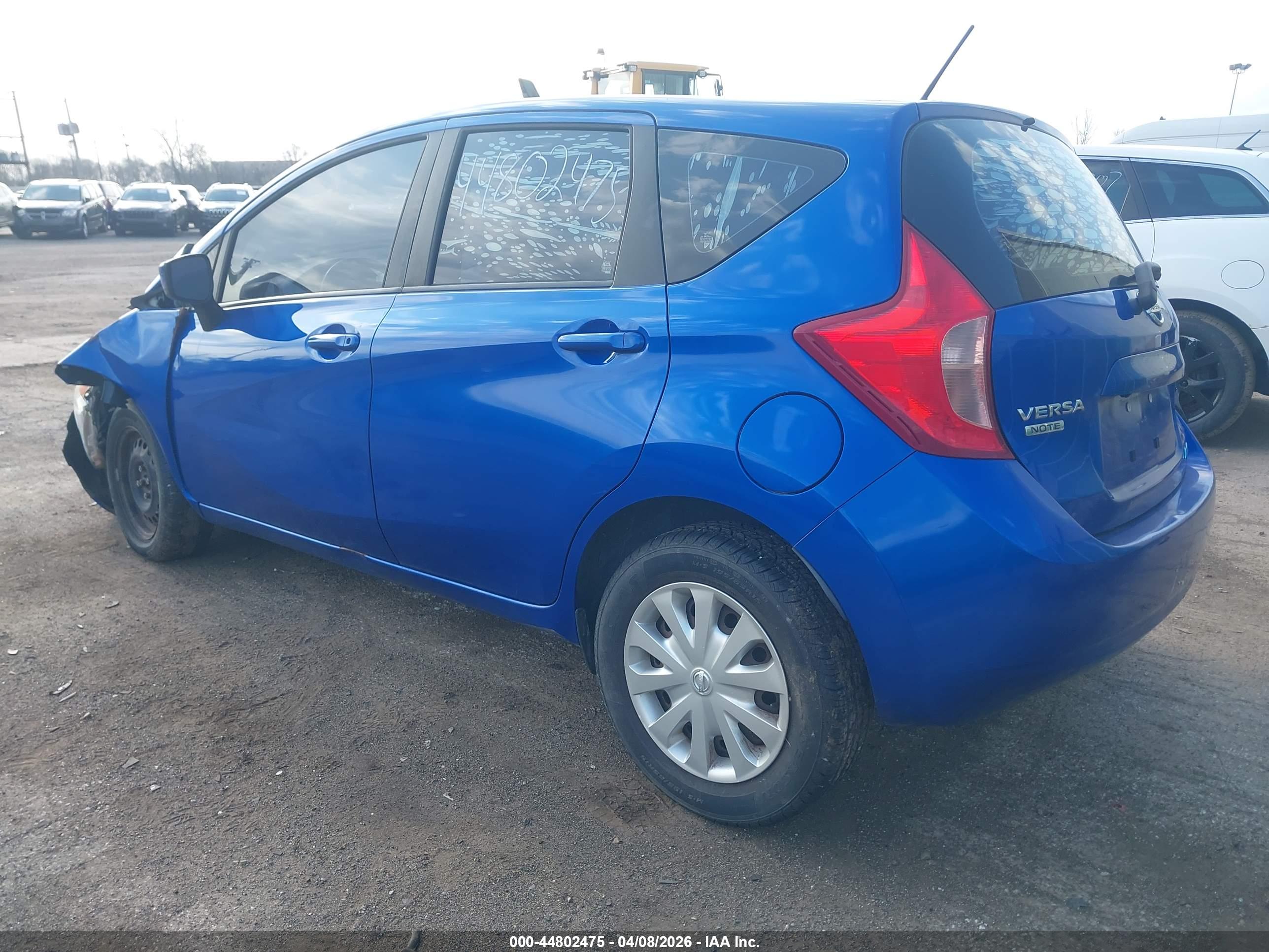 NISSAN VERSA image 3