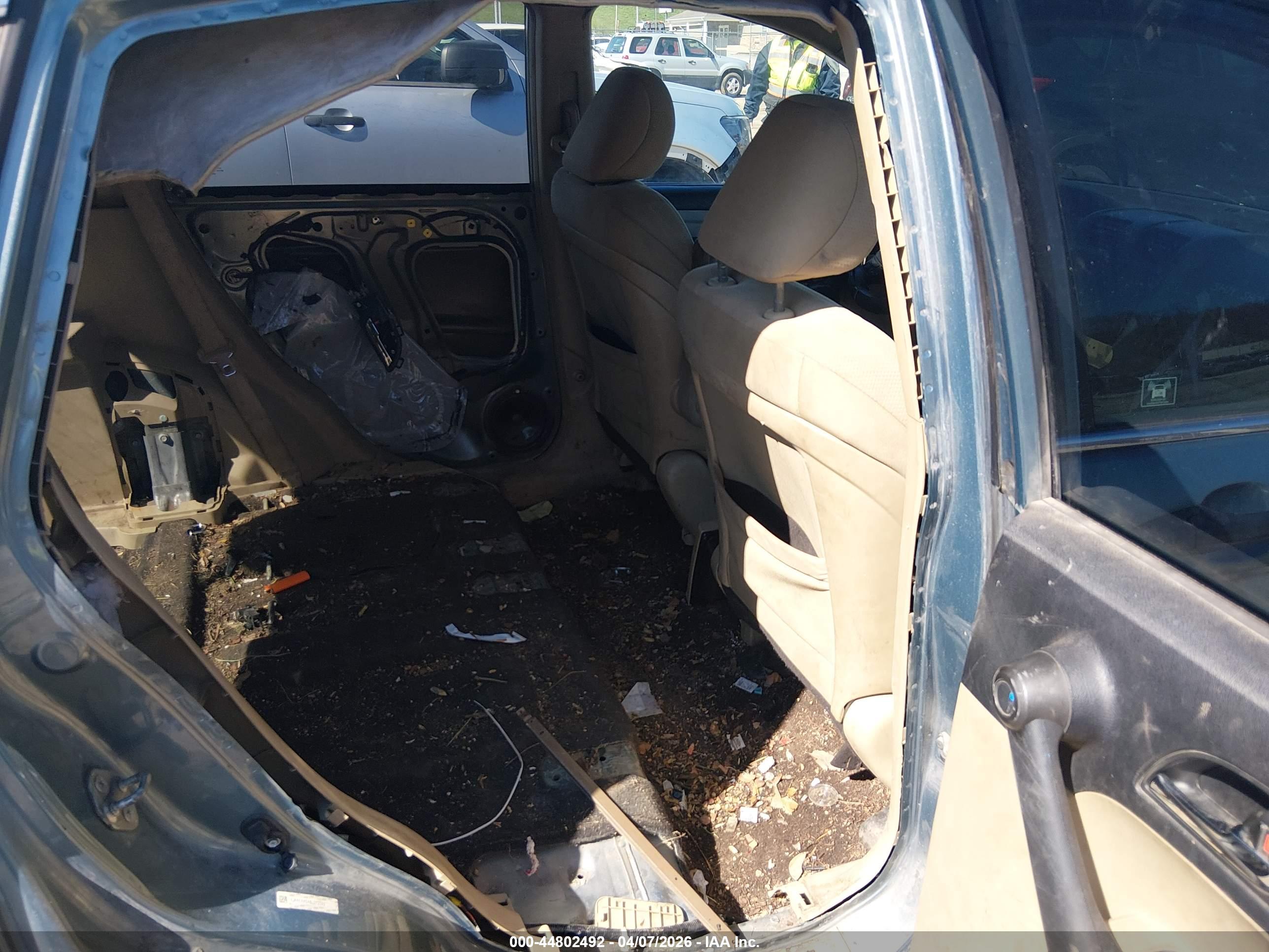 HONDA CR-V image 8