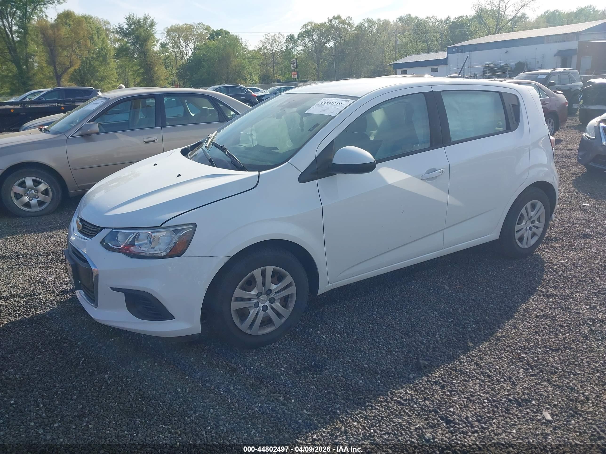 CHEVROLET SONIC image 2