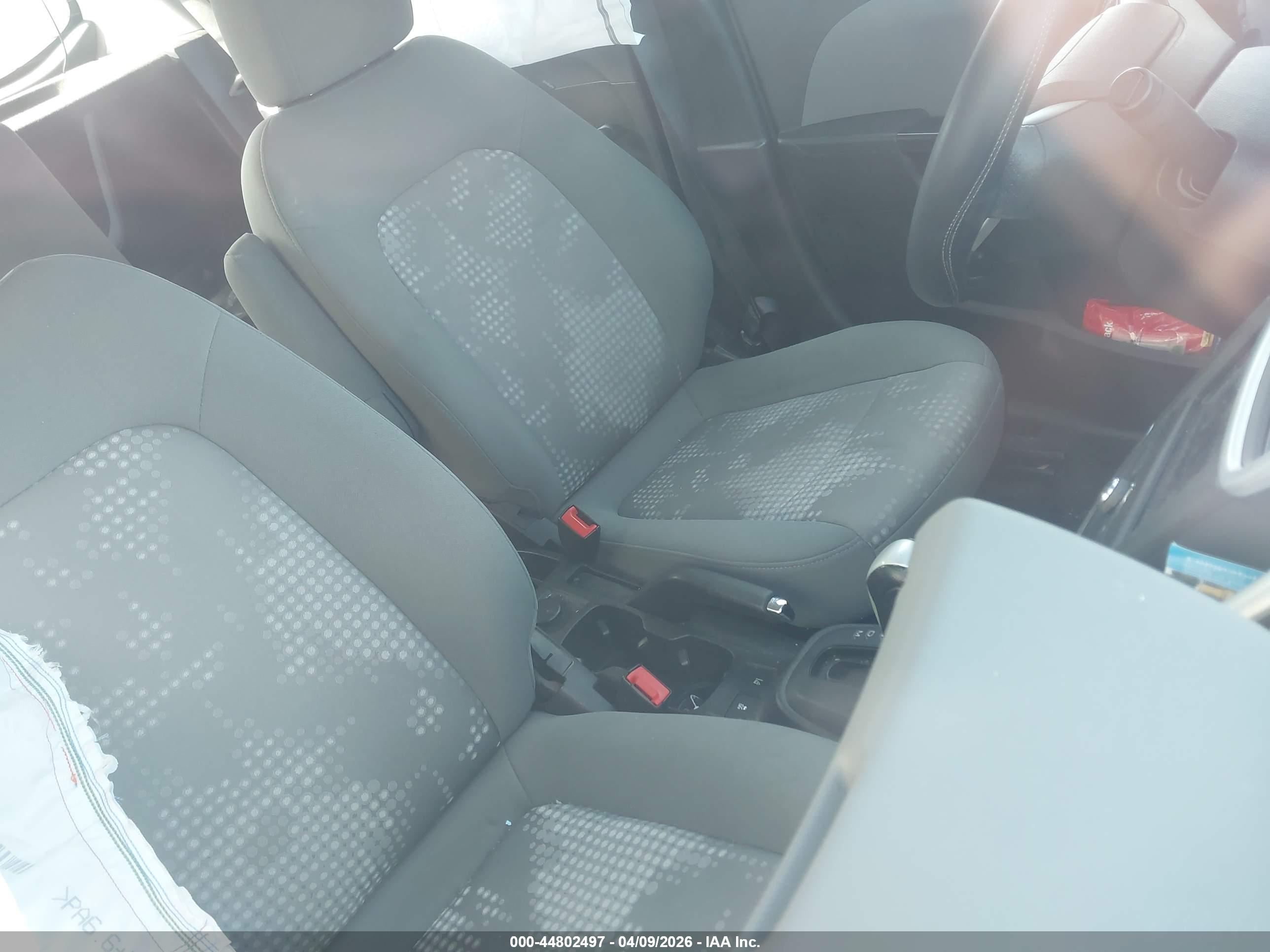 CHEVROLET SONIC image 5