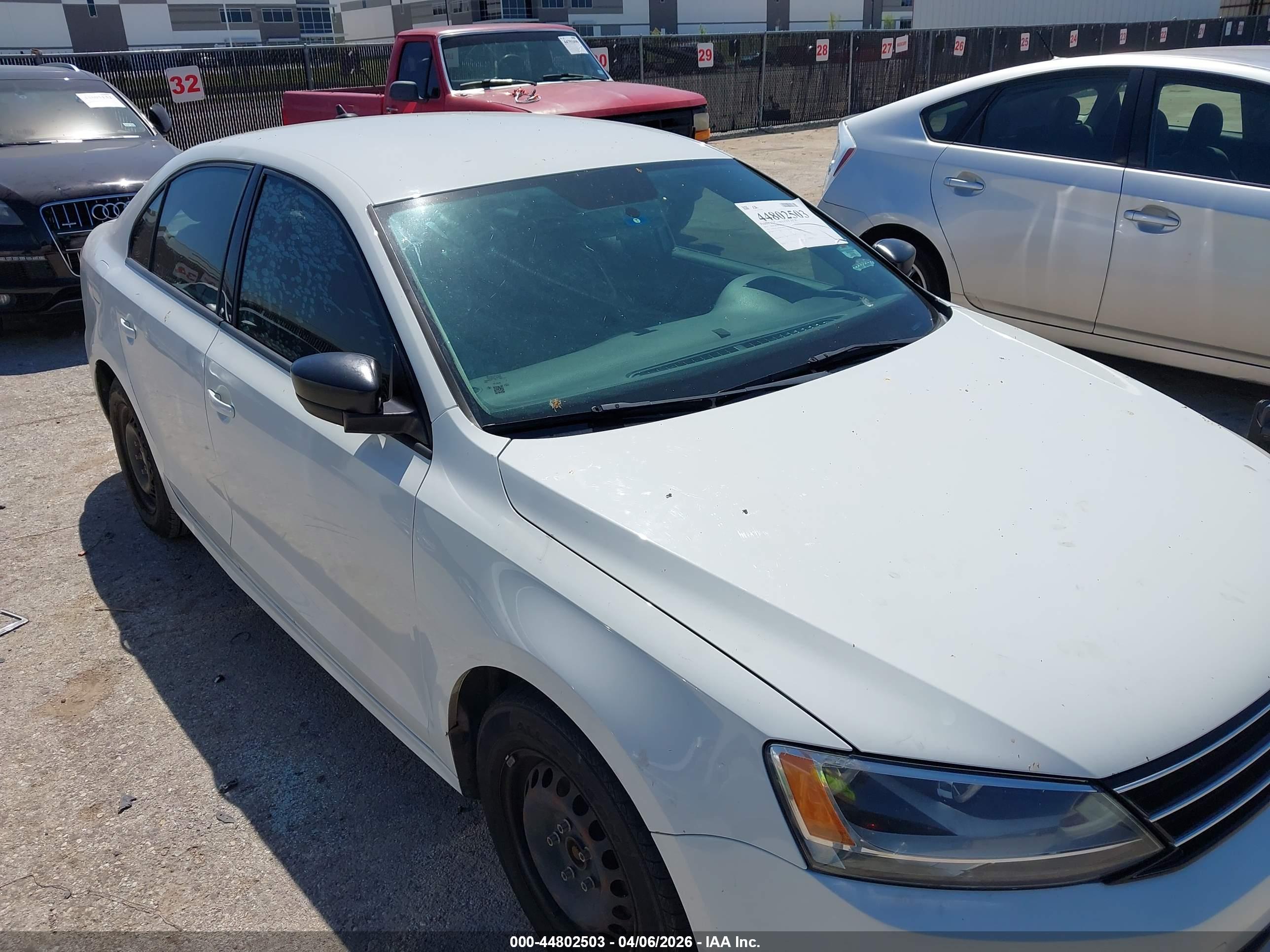 VOLKSWAGEN JETTA image 6