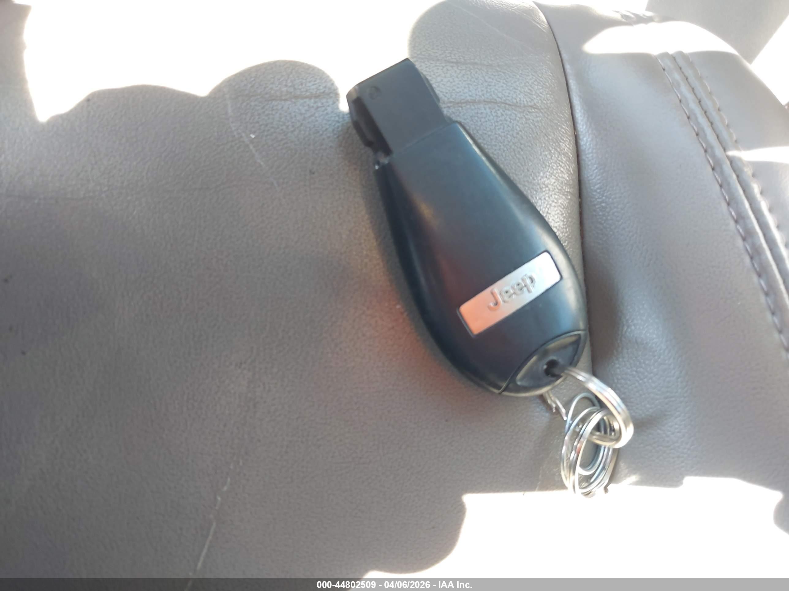 JEEP GRAND image 11