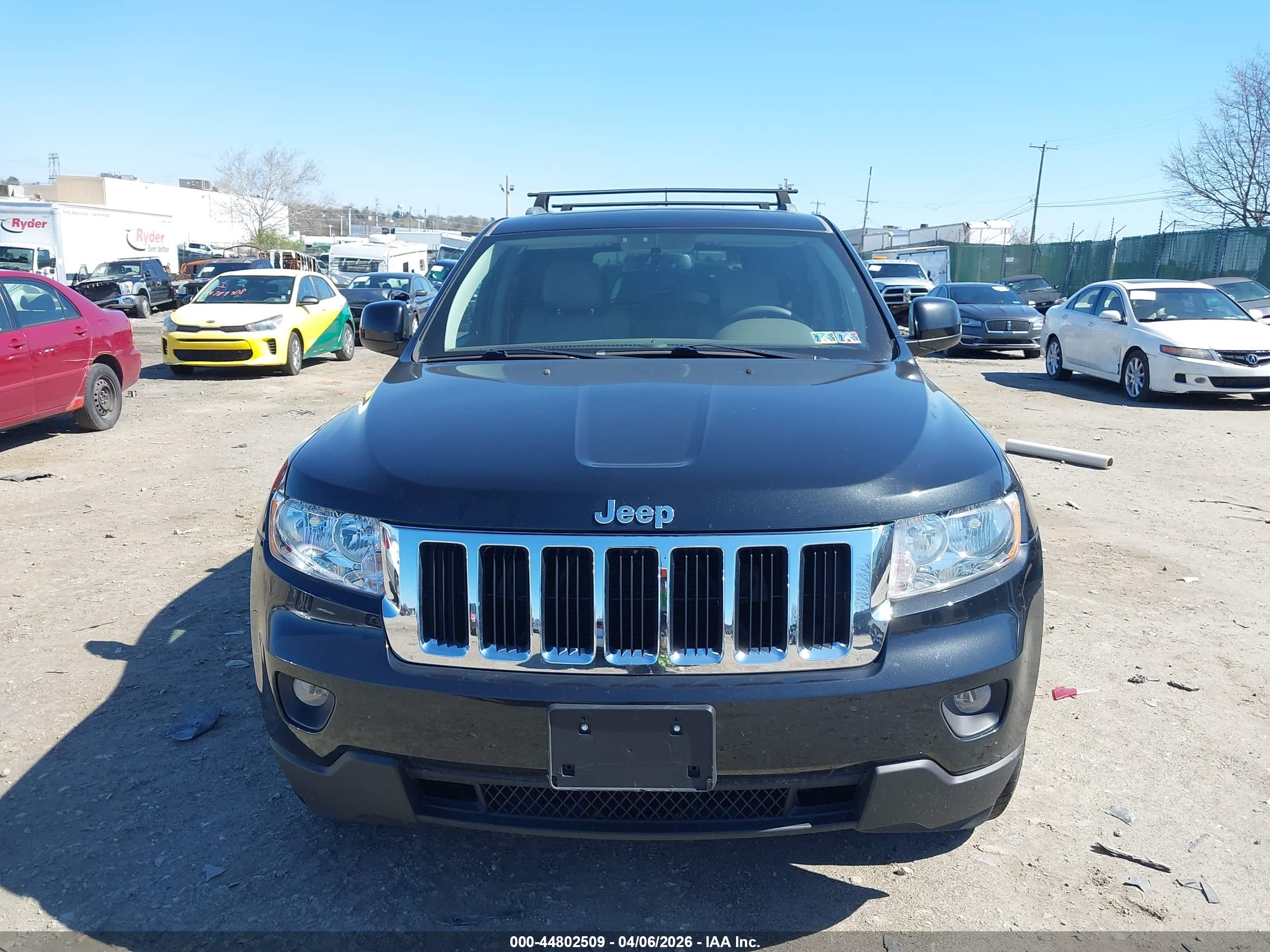 JEEP GRAND image 6
