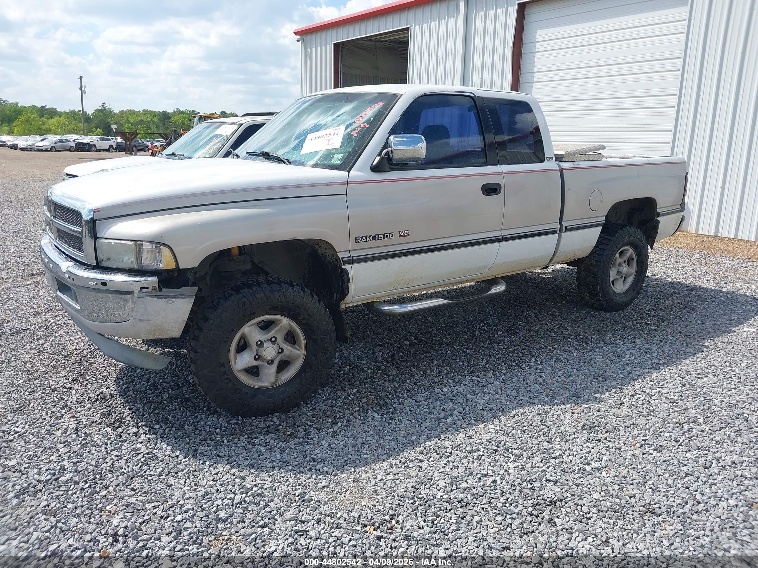 DODGE RAM image 2