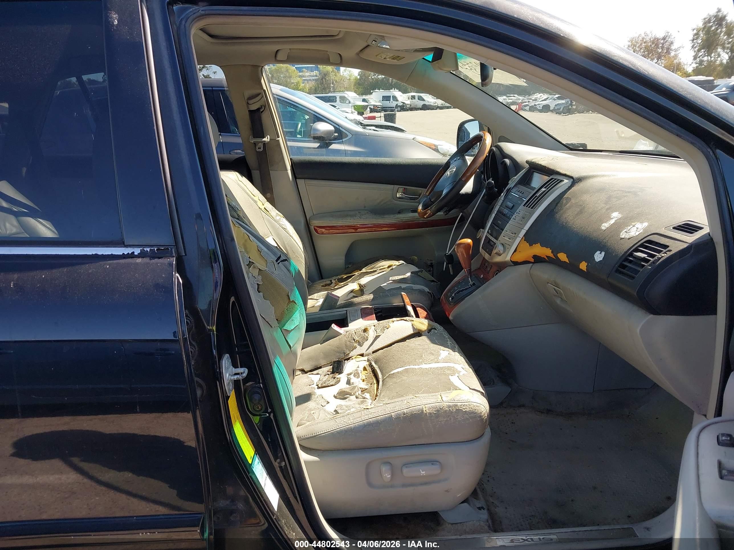 LEXUS RX image 5