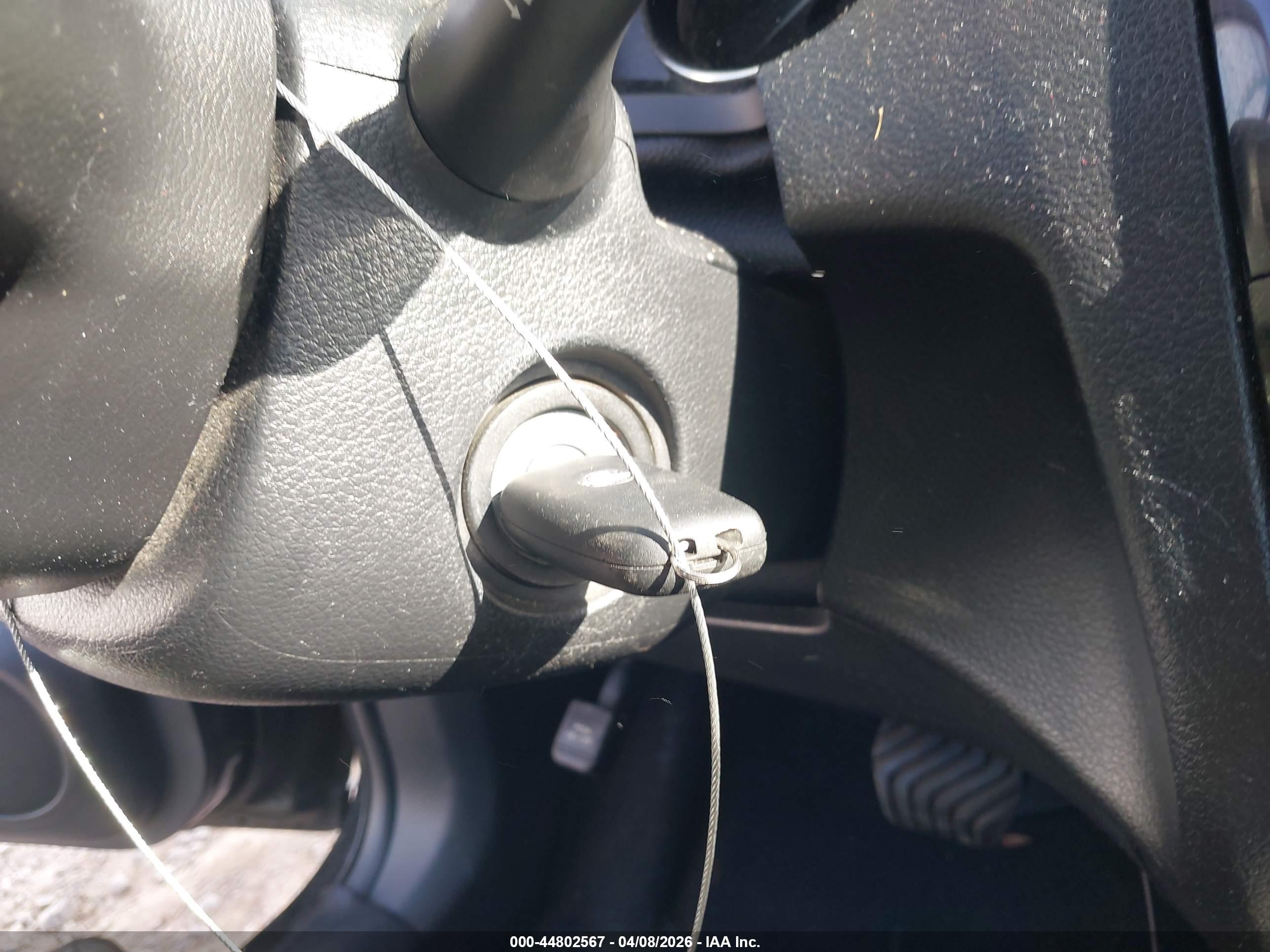 NISSAN ROGUE image 11