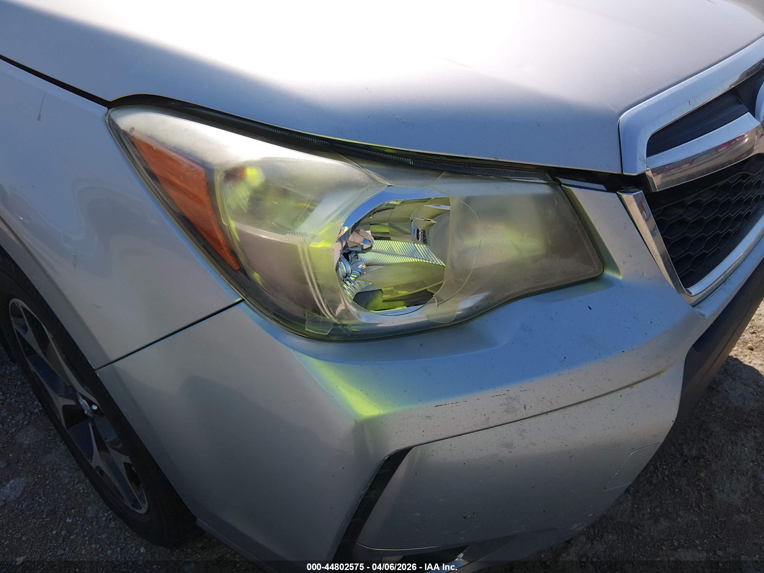 SUBARU FORESTER image 6