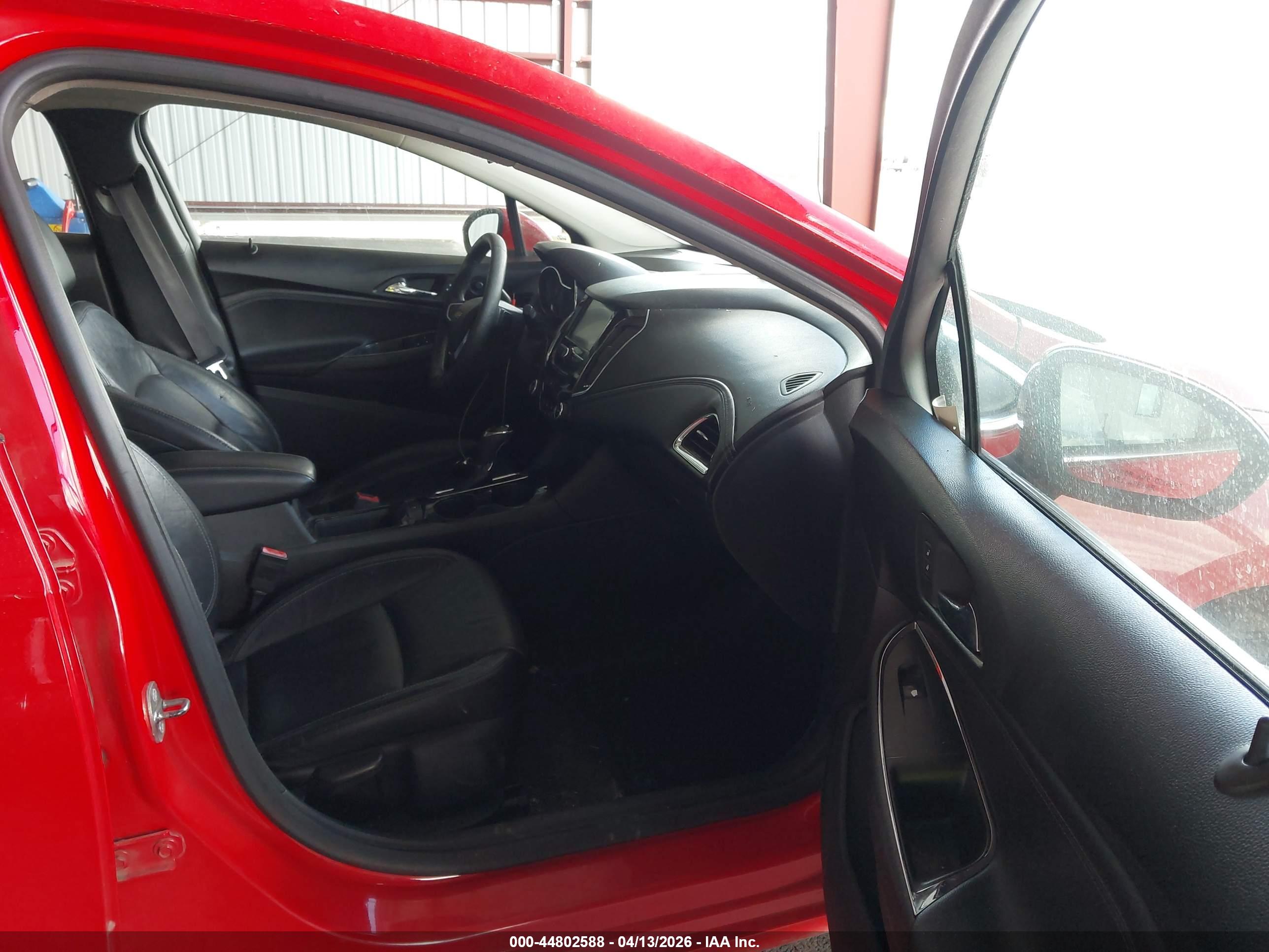 CHEVROLET CRUZE image 5