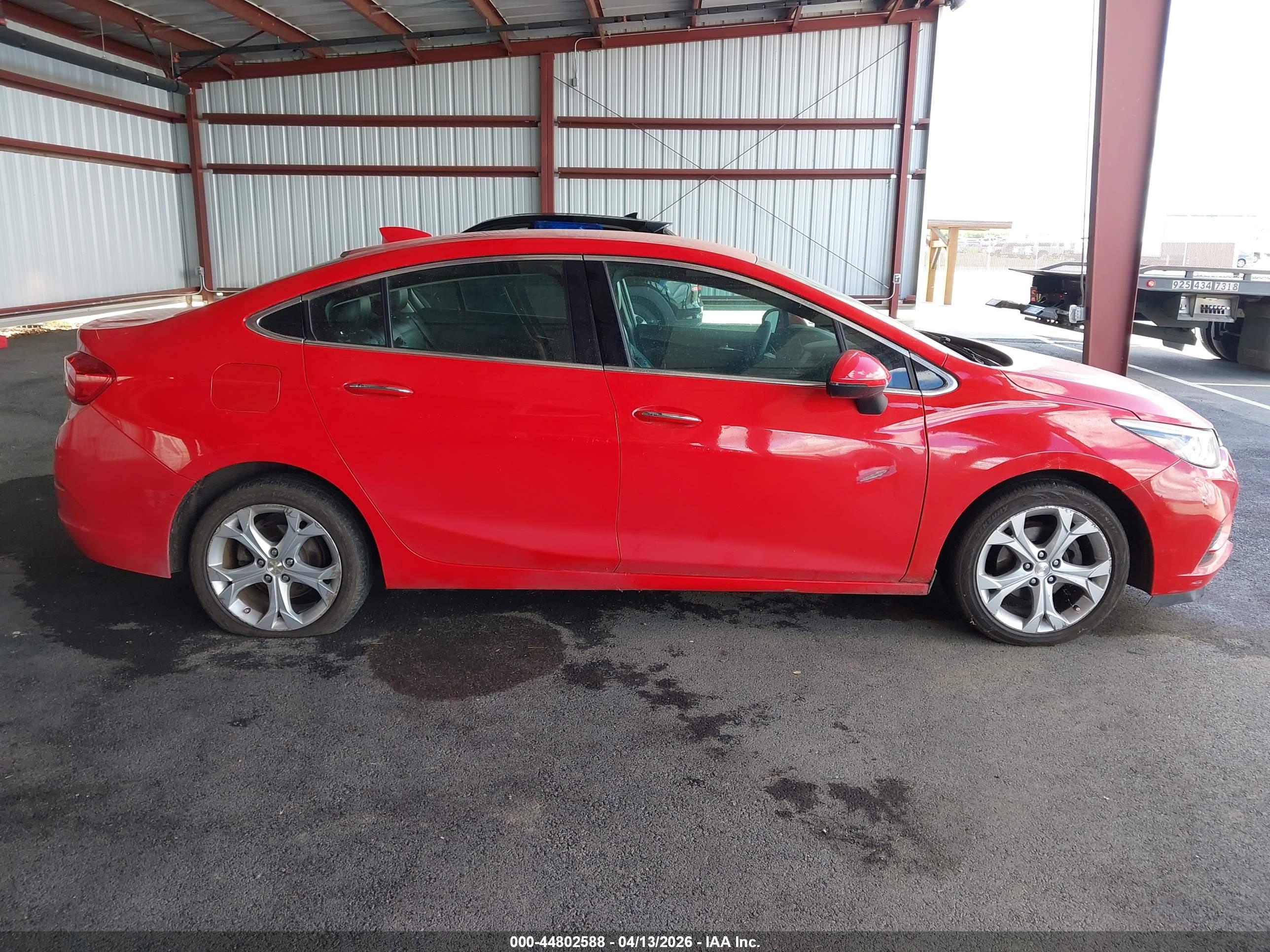 CHEVROLET CRUZE image 6