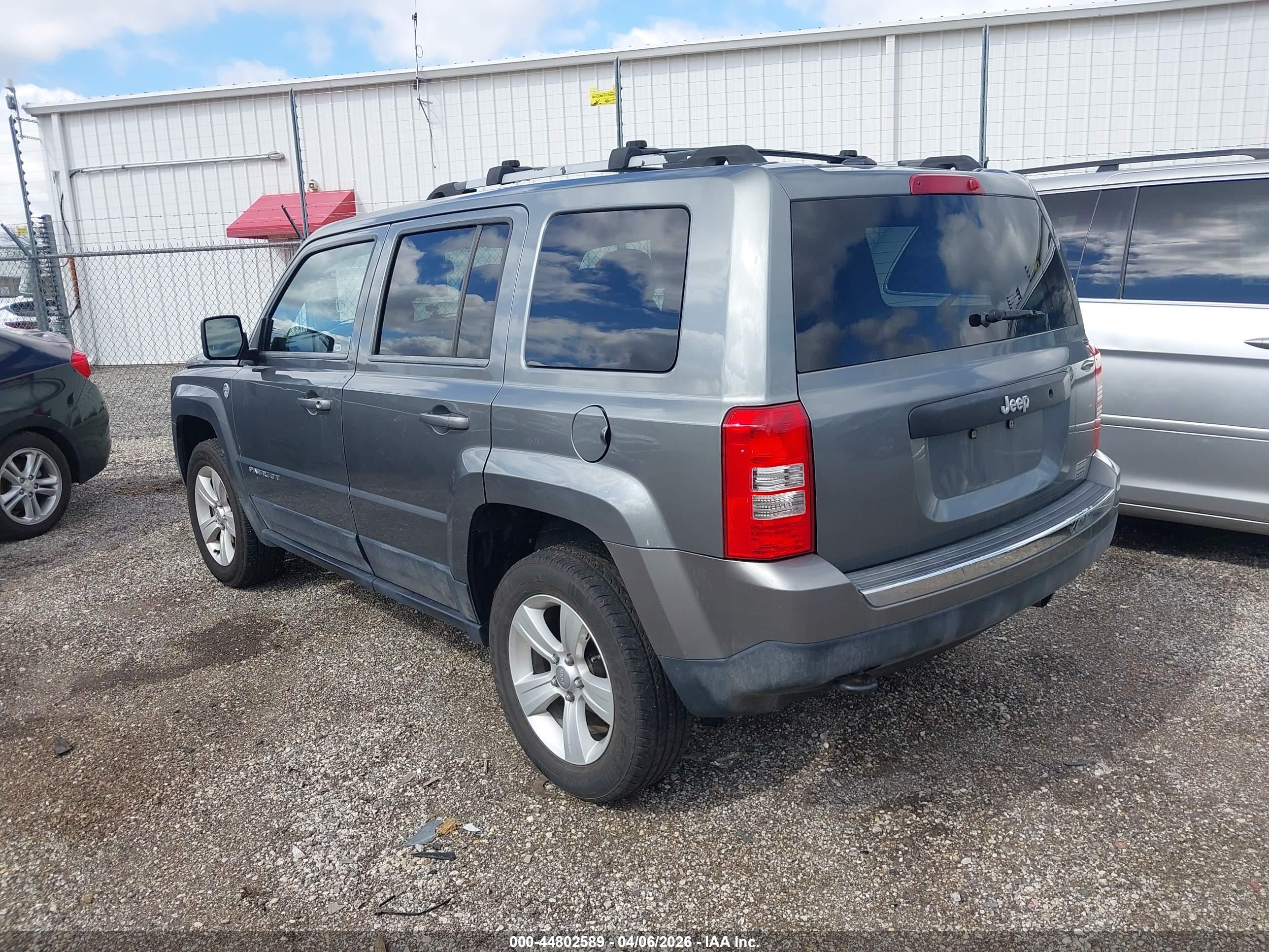 JEEP PATRIOT image 3