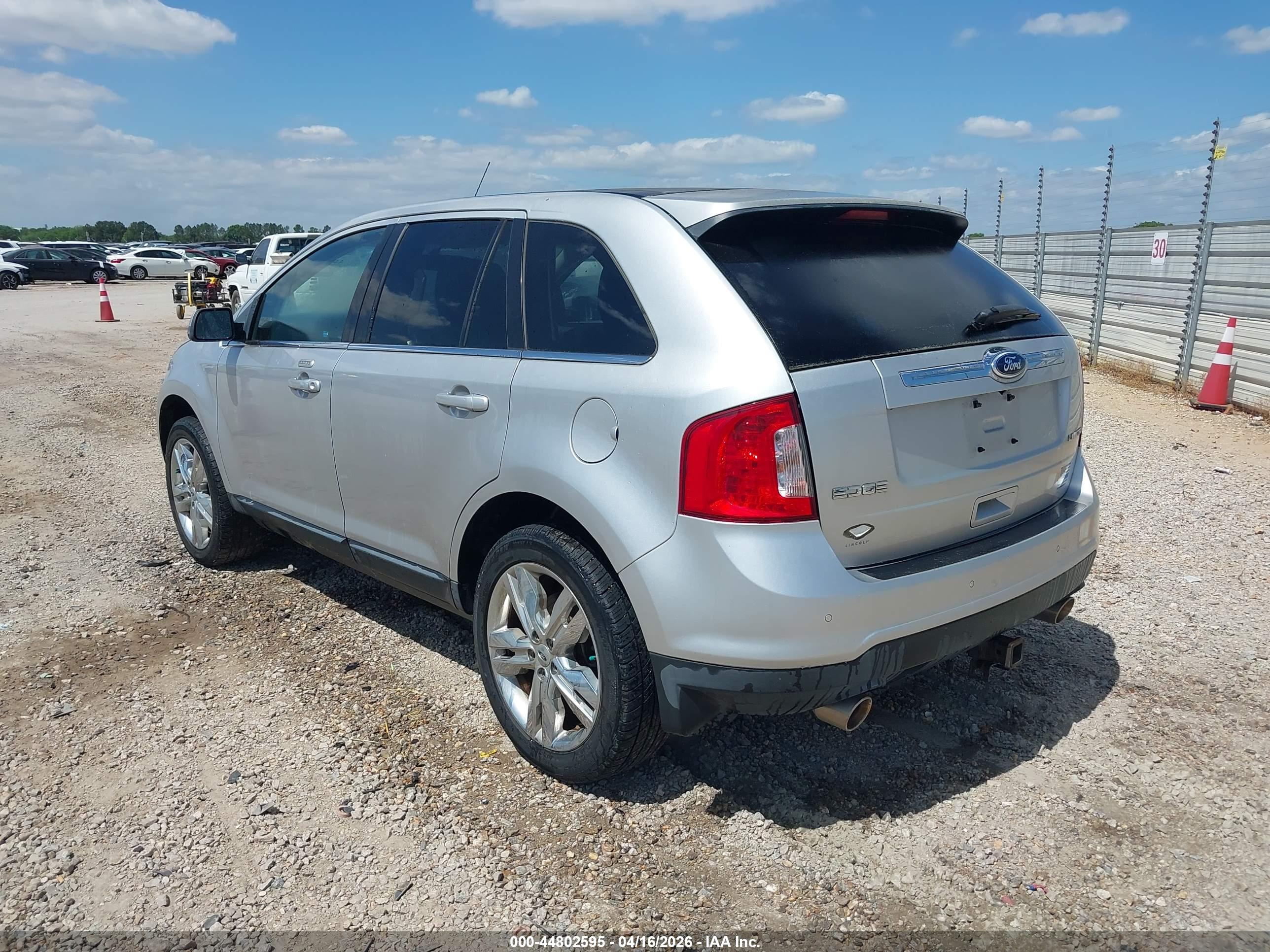 FORD EDGE image 3