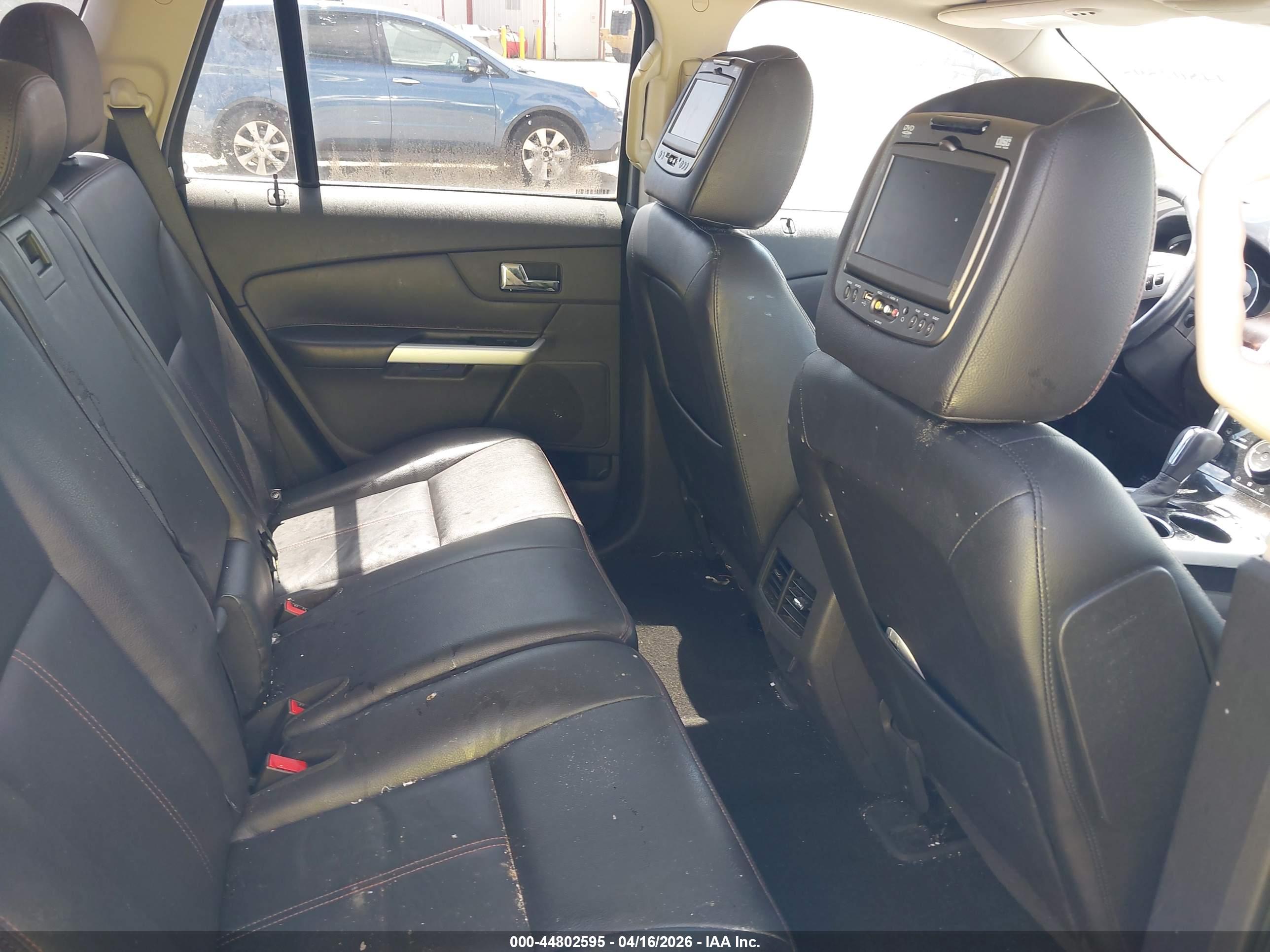 FORD EDGE image 8