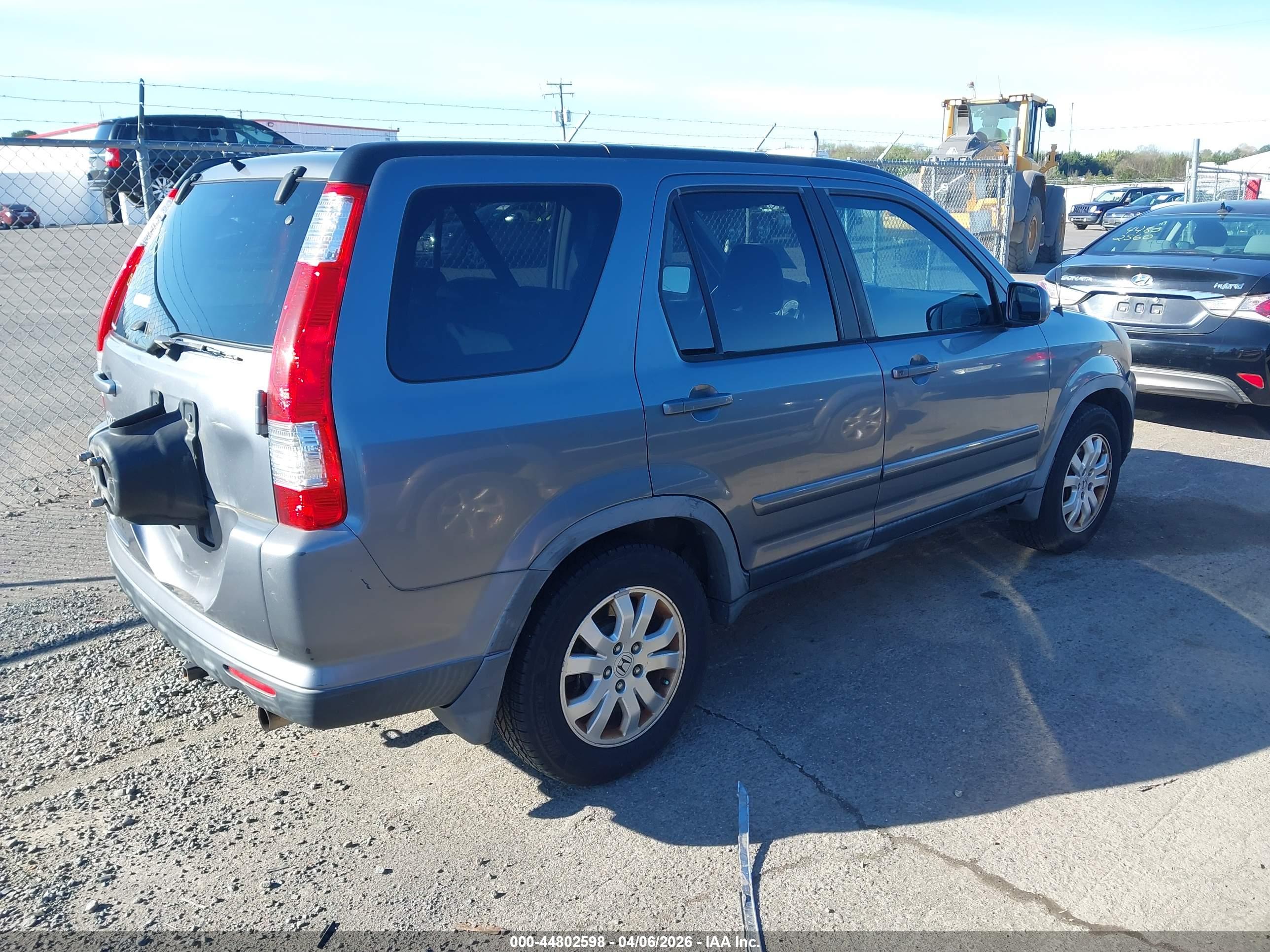 HONDA CR-V image 4