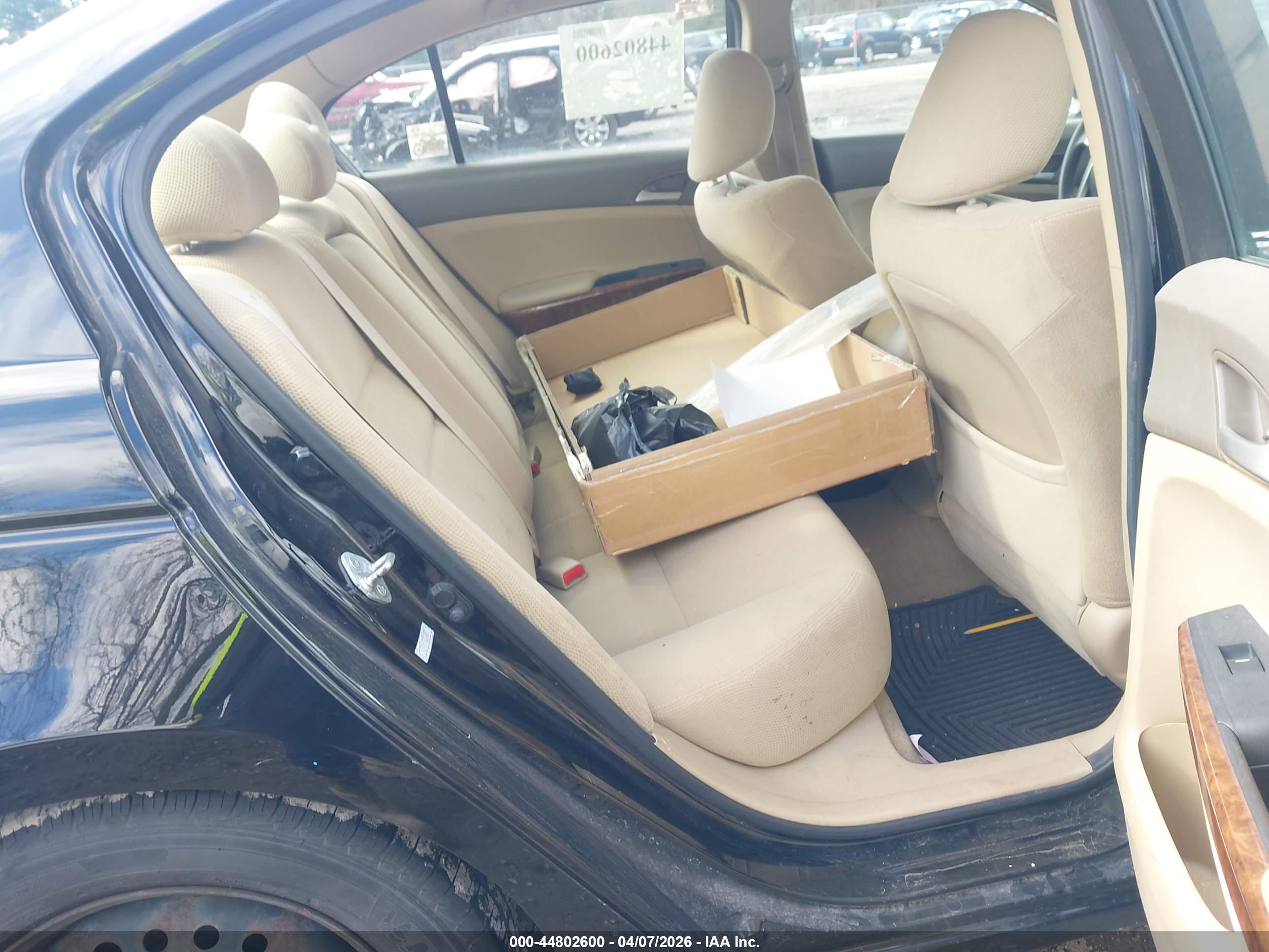 HONDA ACCORD image 8