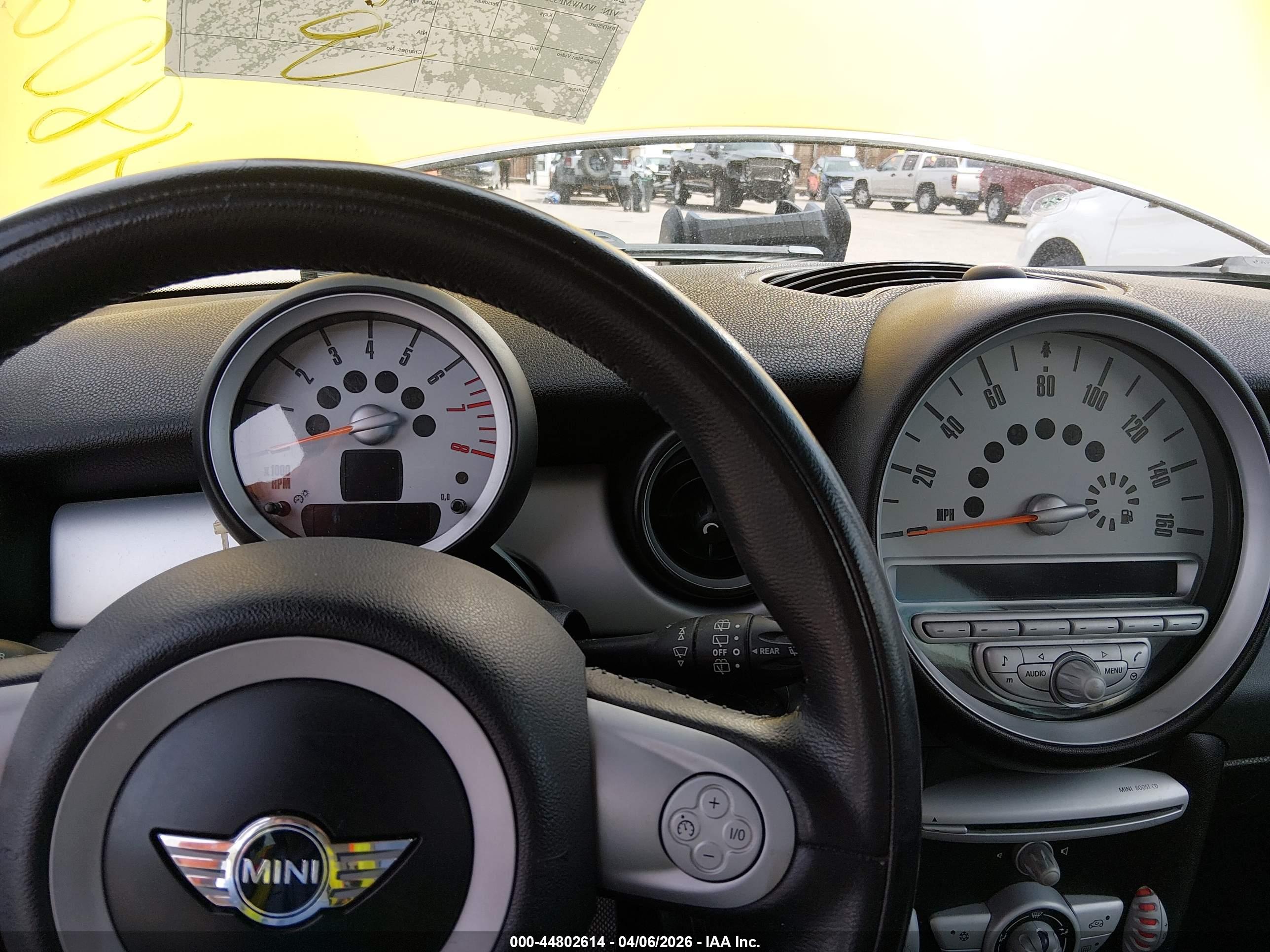 MINI COOPER image 7