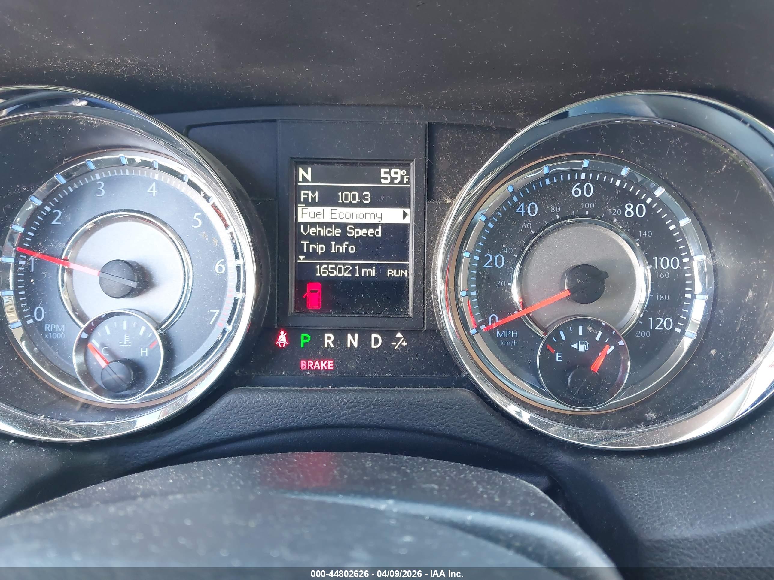 CHRYSLER TOWN image 7