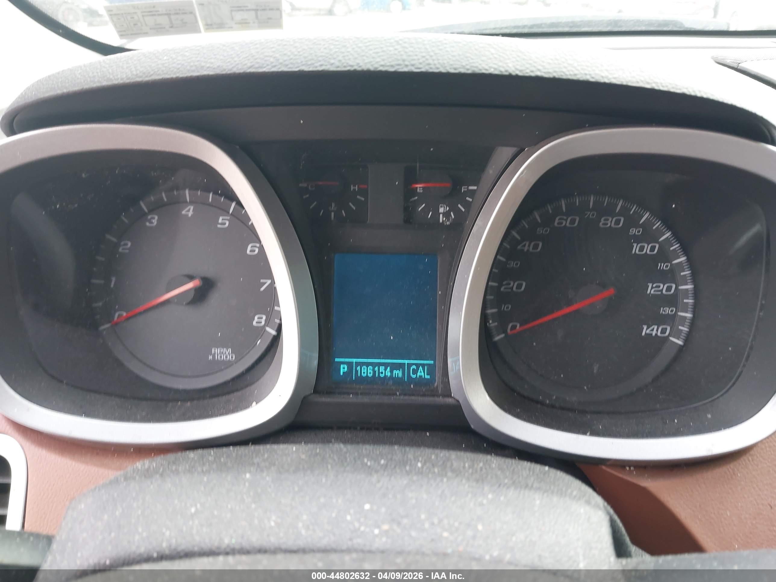 CHEVROLET EQUINOX image 7