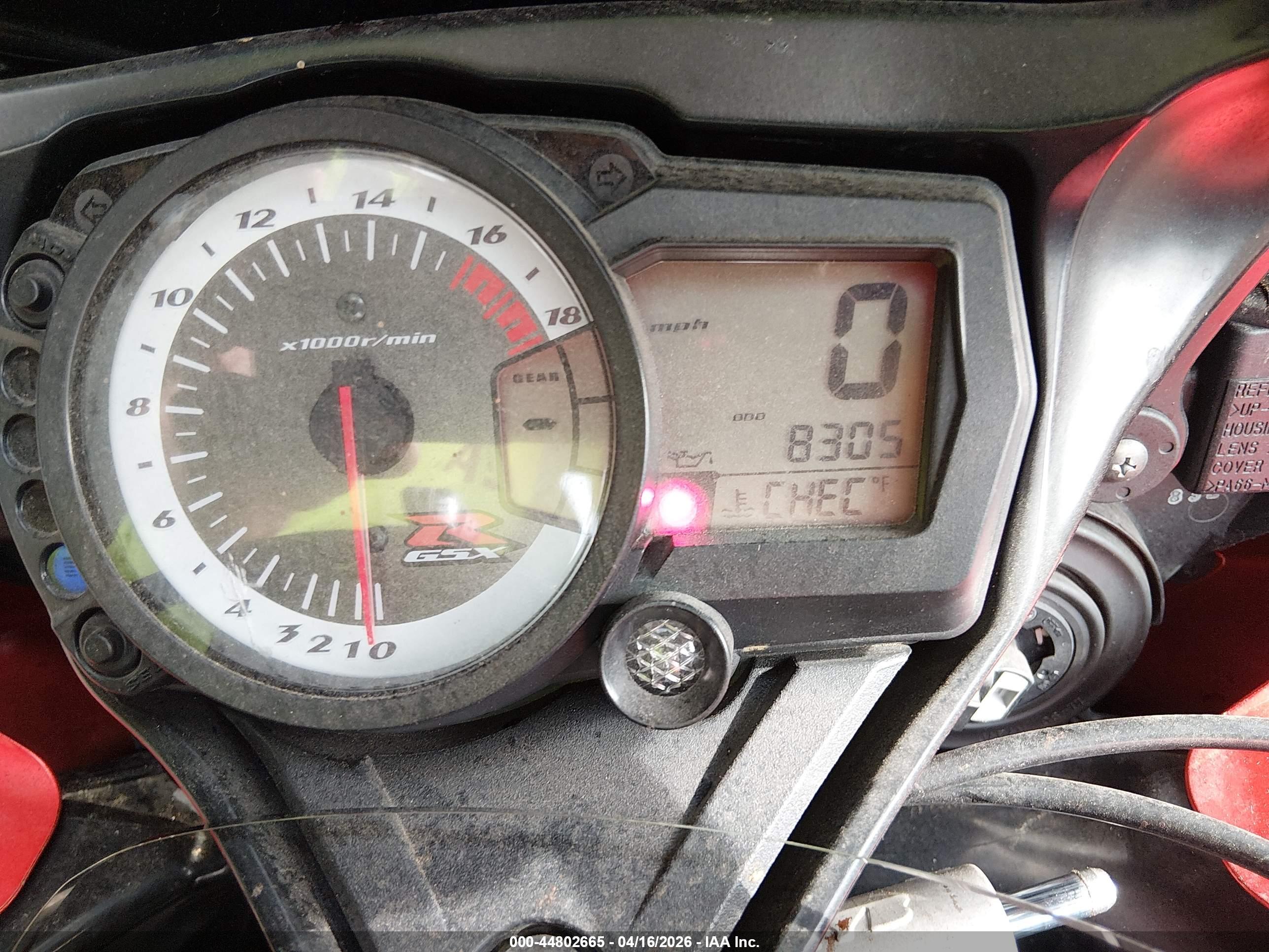 SUZUKI GSX-R750 image 7