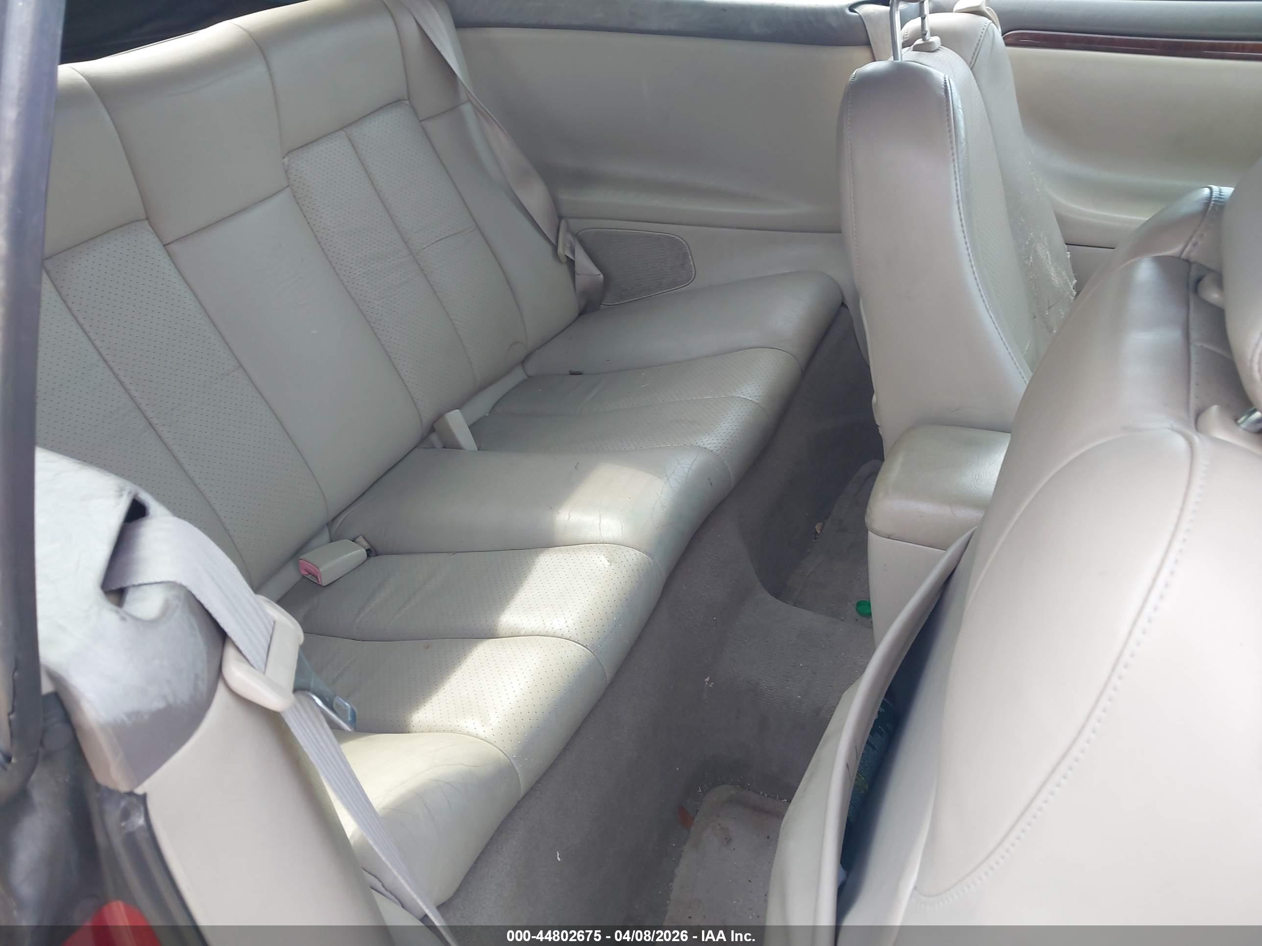 TOYOTA CAMRY image 8