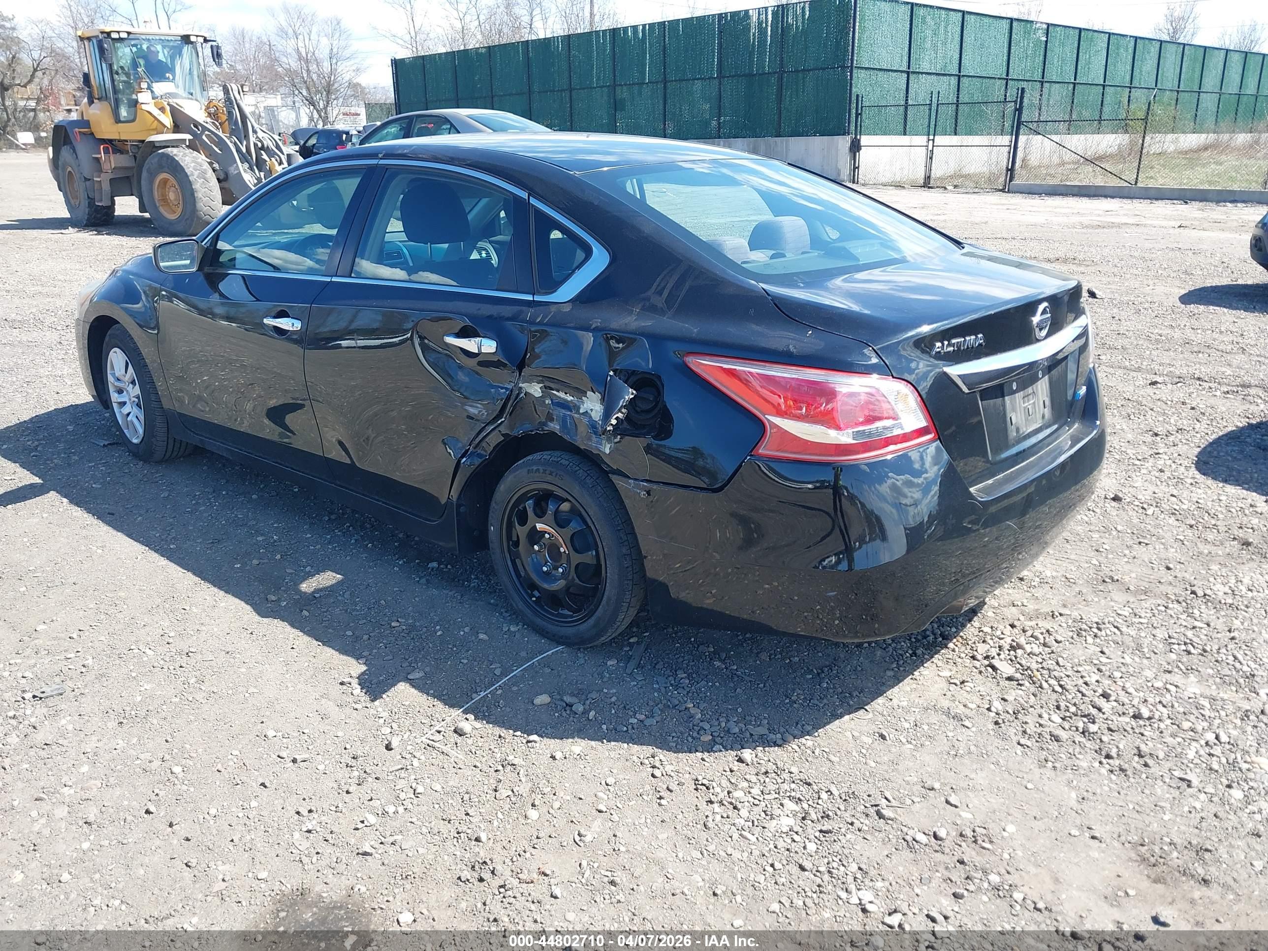 NISSAN ALTIMA image 3