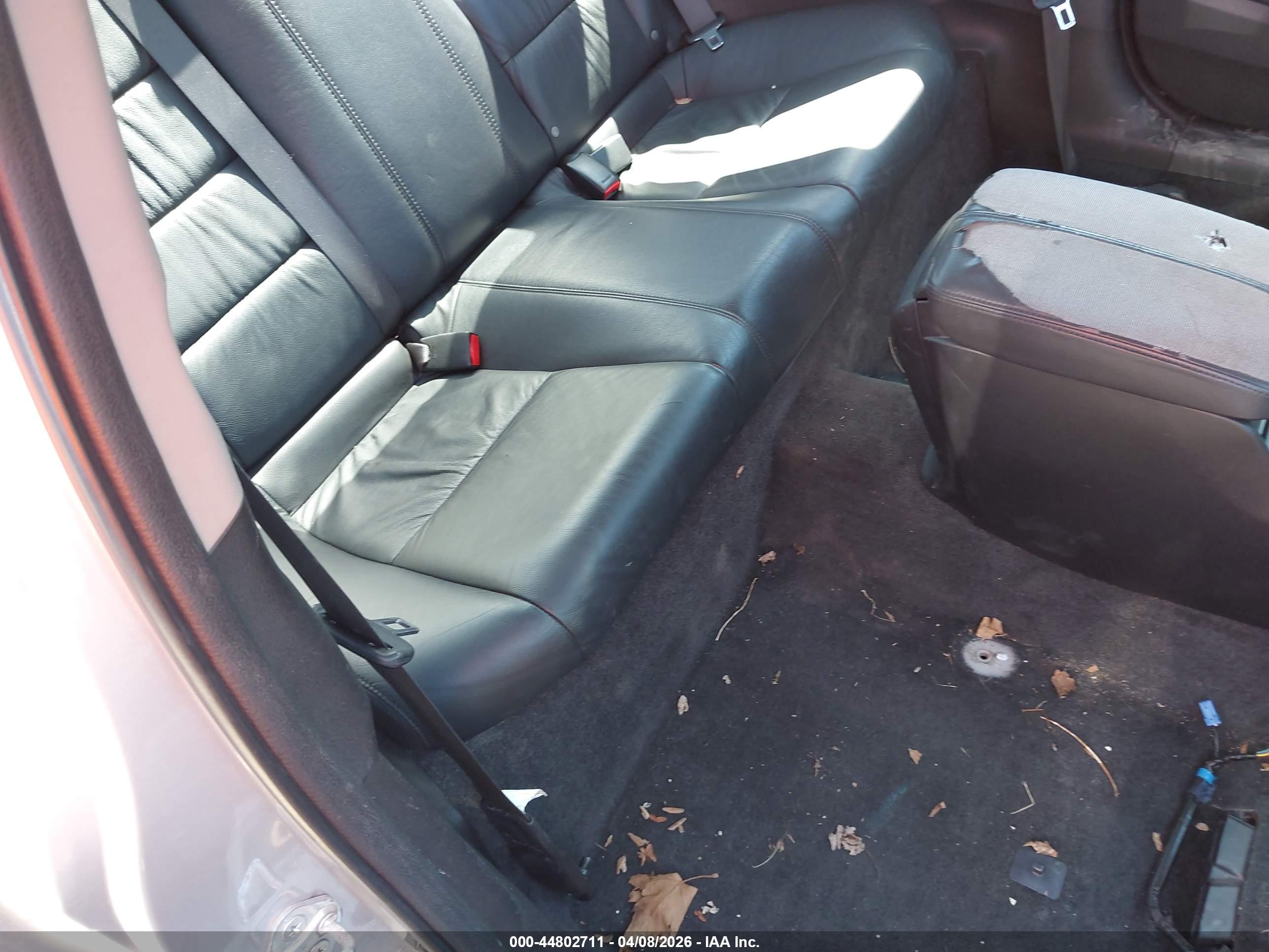 HONDA ACCORD image 8