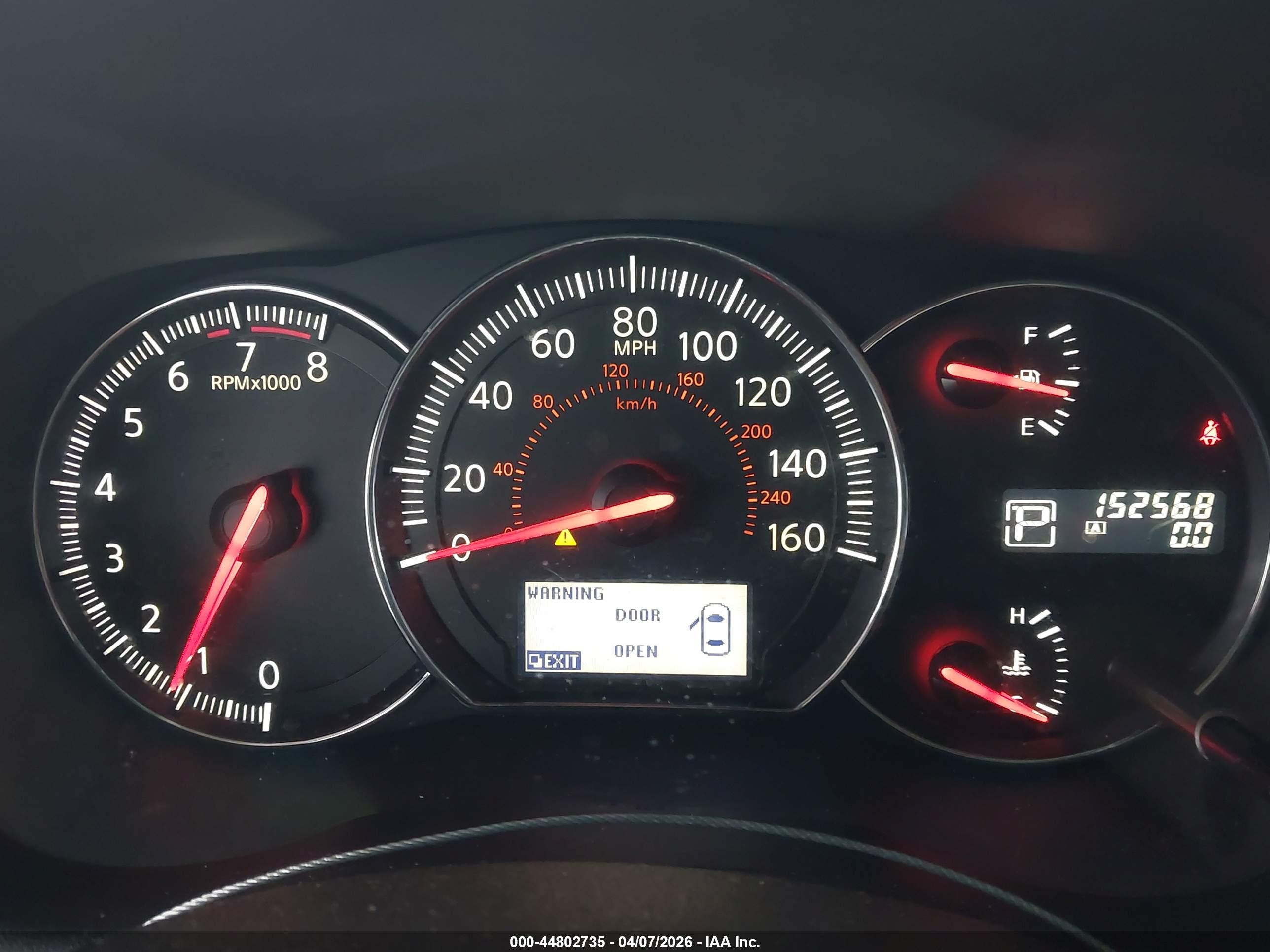 NISSAN MAXIMA image 7