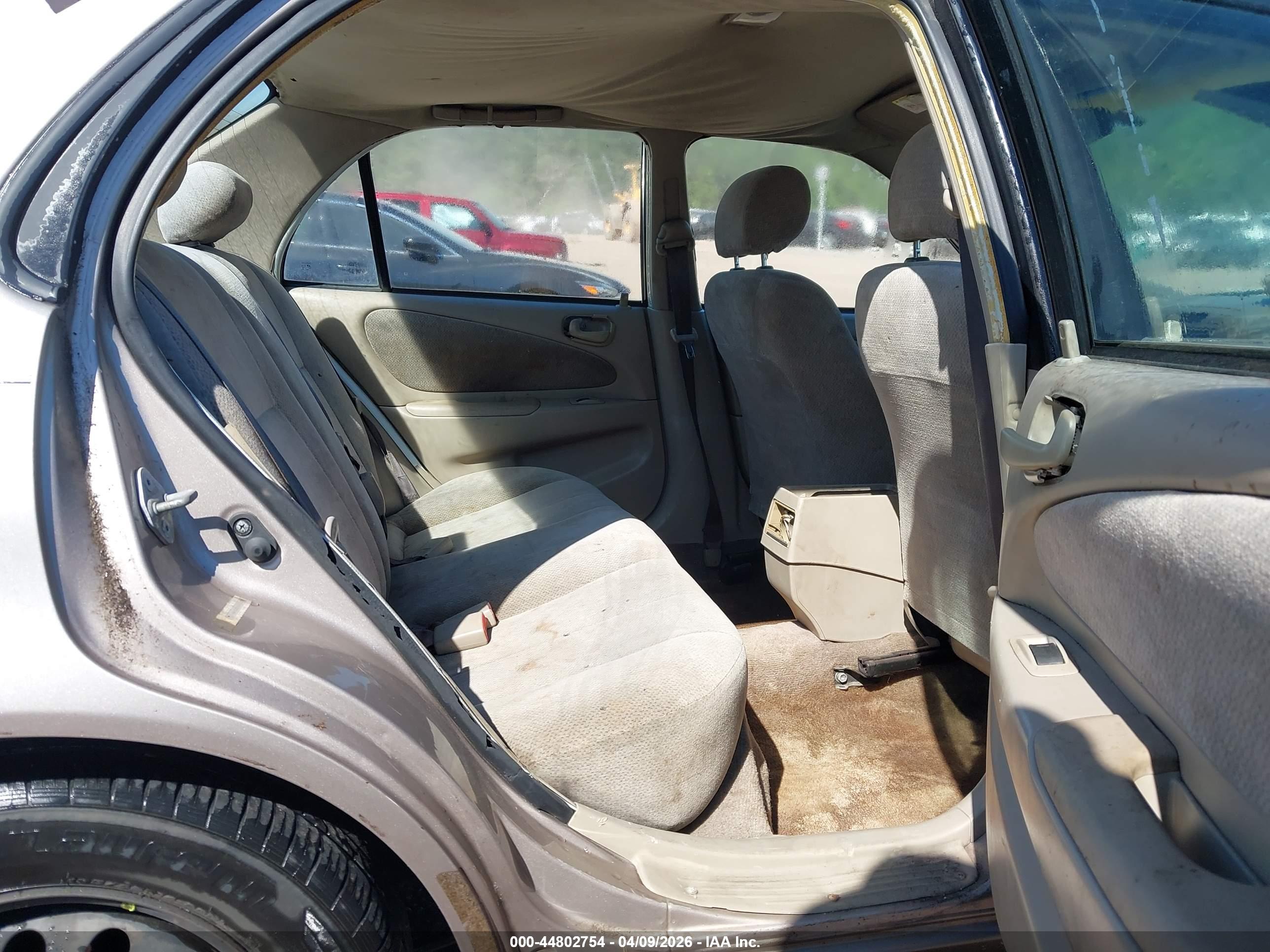 TOYOTA COROLLA image 8