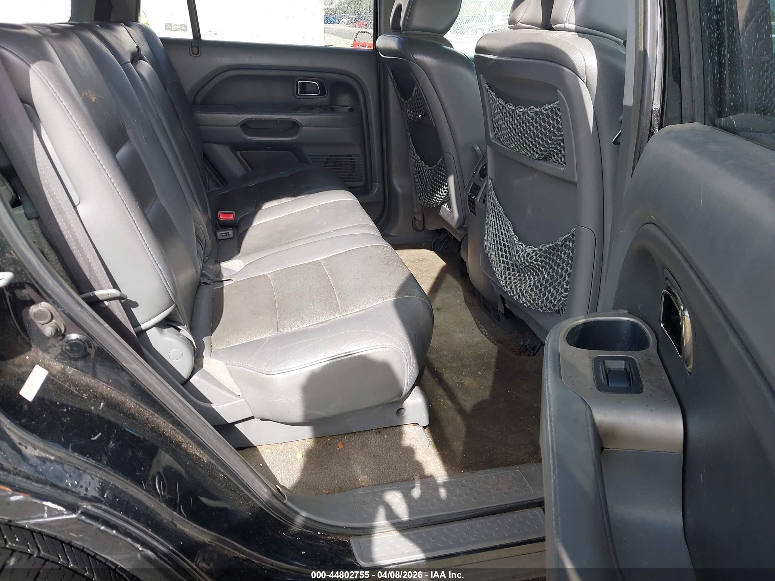 HONDA PILOT image 8