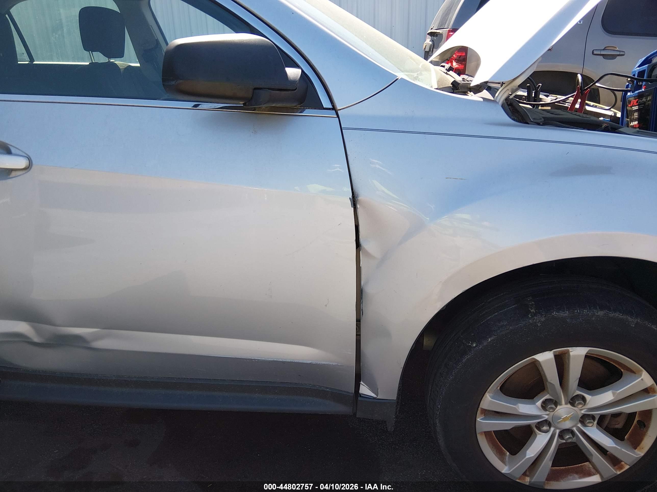 CHEVROLET EQUINOX image 6