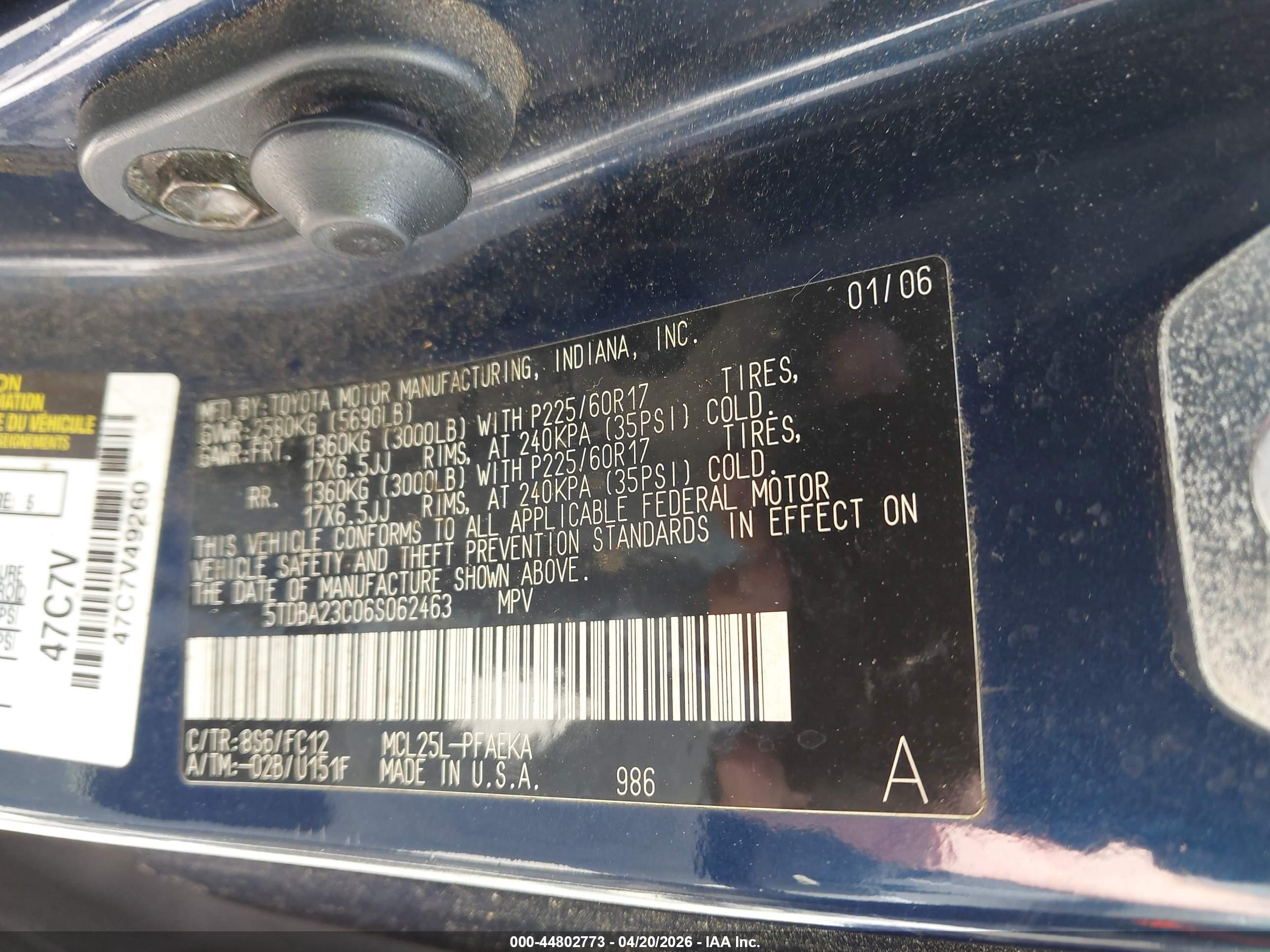 TOYOTA SIENNA image 9