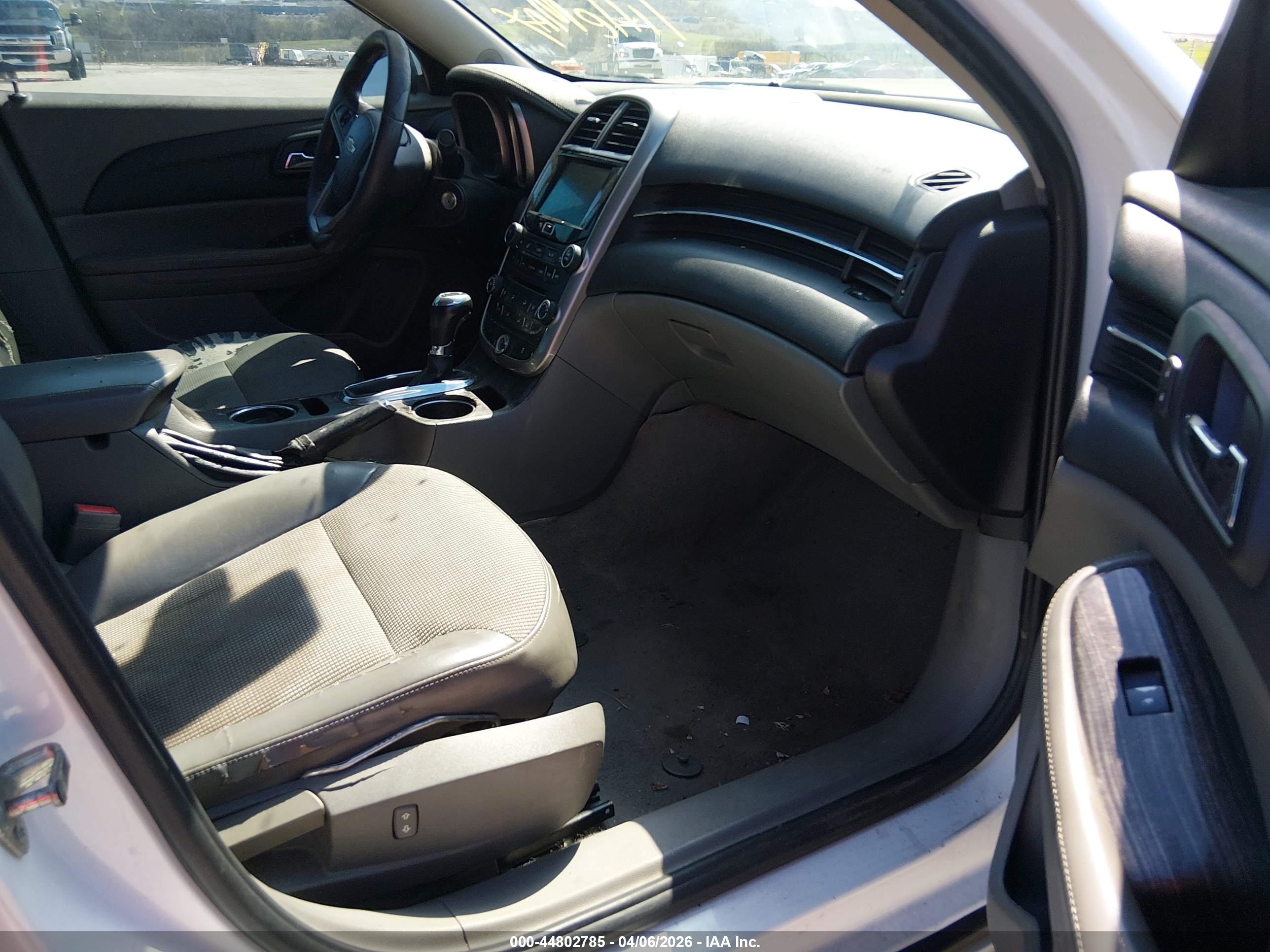 CHEVROLET MALIBU image 5