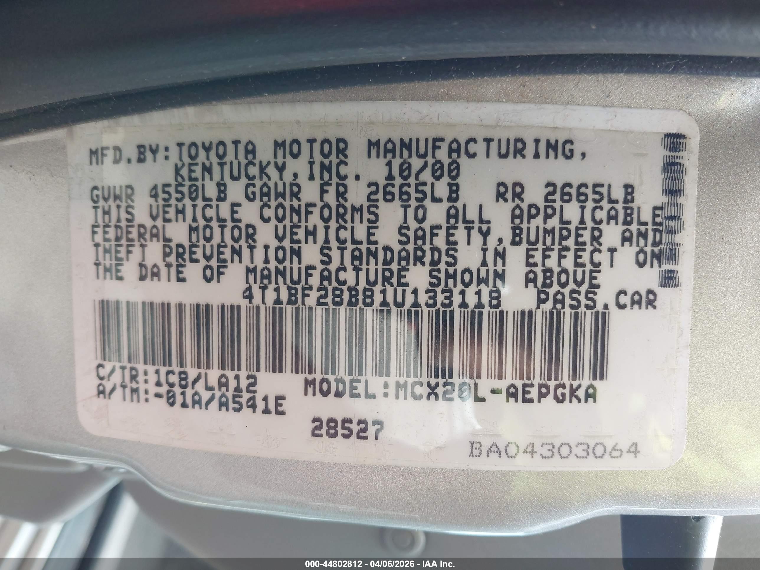 TOYOTA AVALON image 9